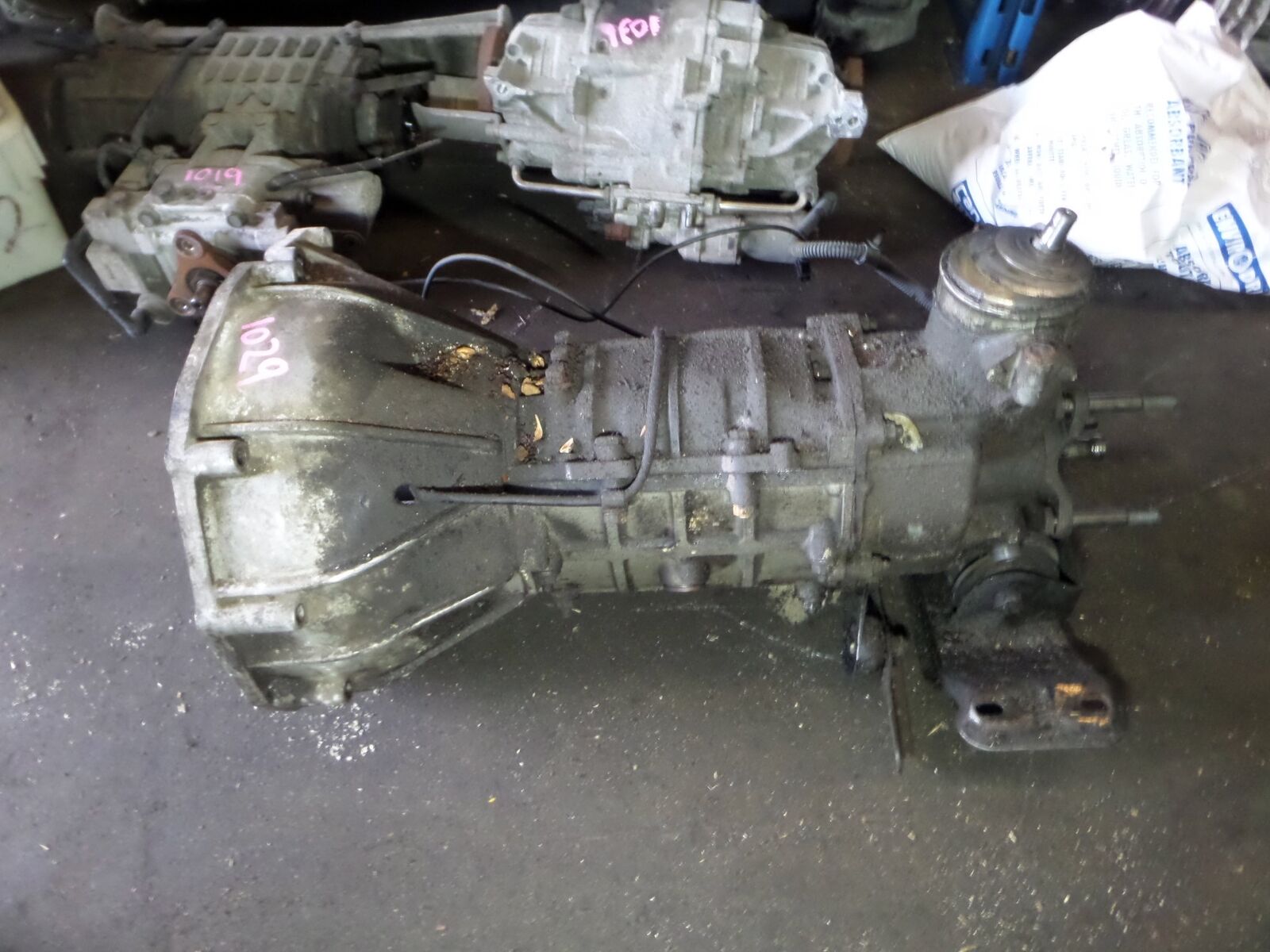 Alfa Romeo Spider Veloce 5 Speed Manual Transmission 67K Series 3 83-89 OEM - Fresh Stock Dated February 2026