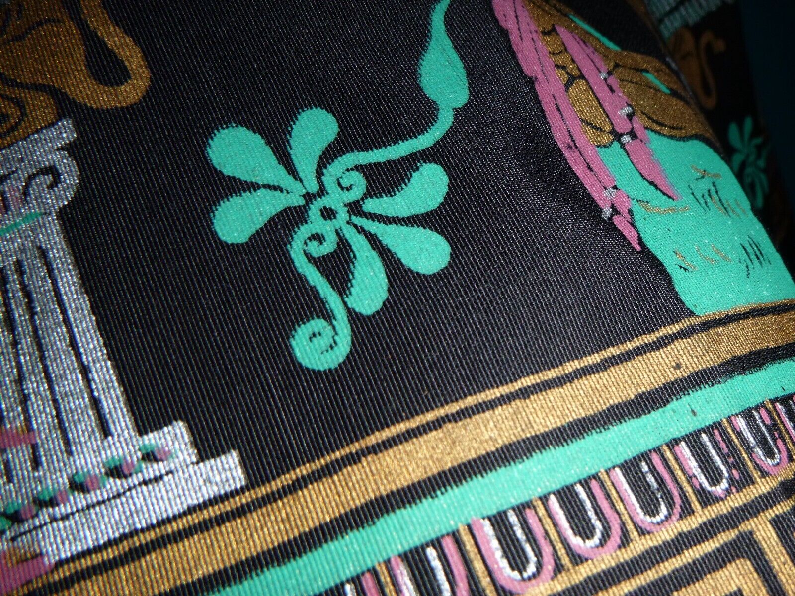 NWOT Vtg 50s Slim Skirt Ancient Greek Roman Border Print Fabric 26