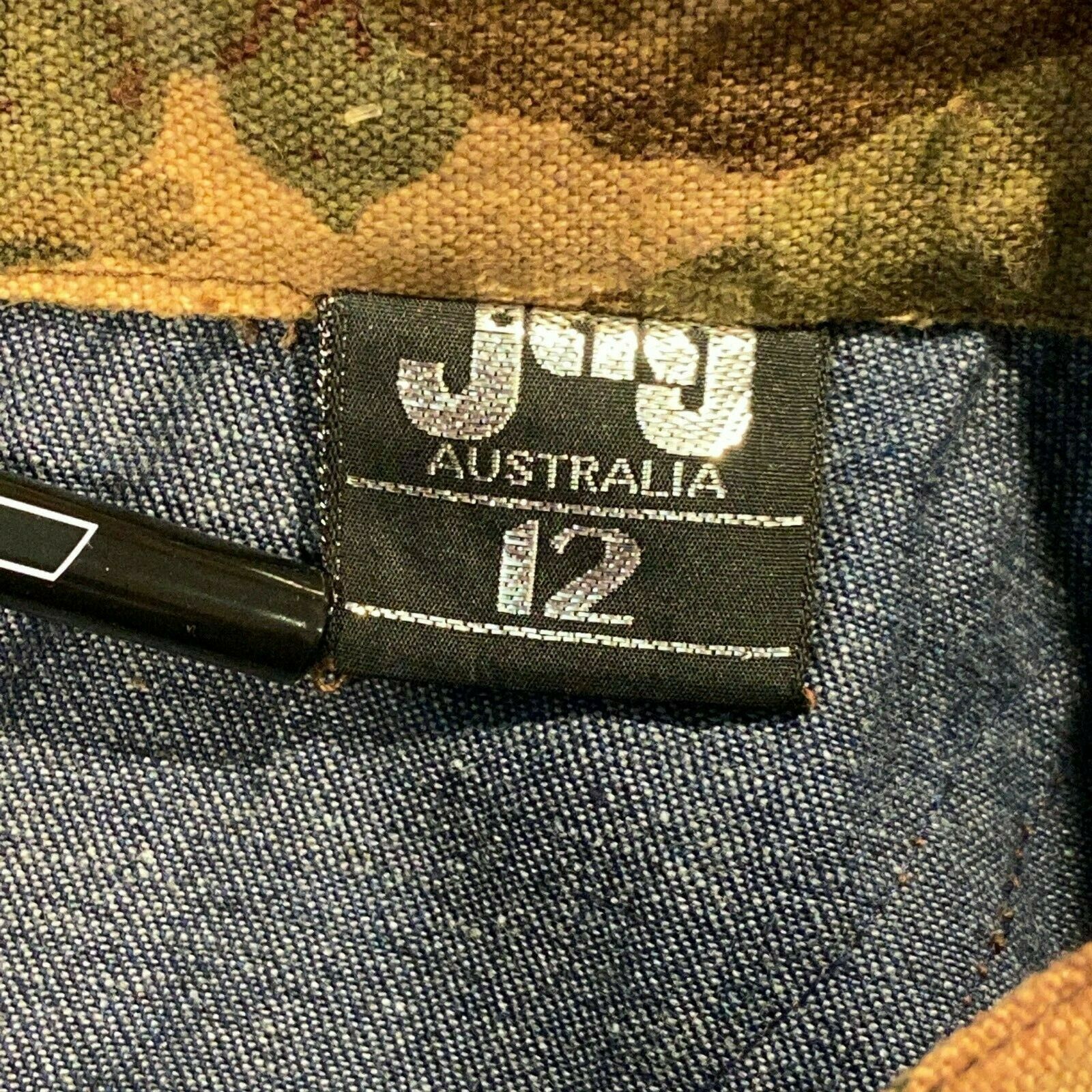 Vintage 1970s JAG Applique Denim Skirt A Line Folk Art Boho Blue Size 28