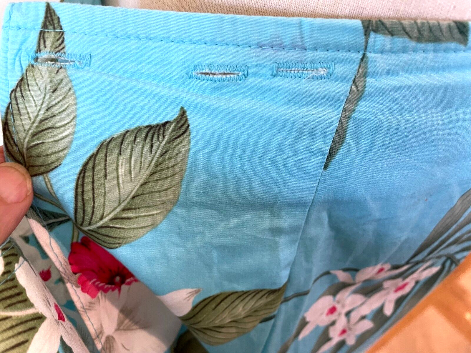 MALIHINI Hawaii Wrap Sarong Skirt w/Large Bright Flowers - Fresh Stock Dated March 2026