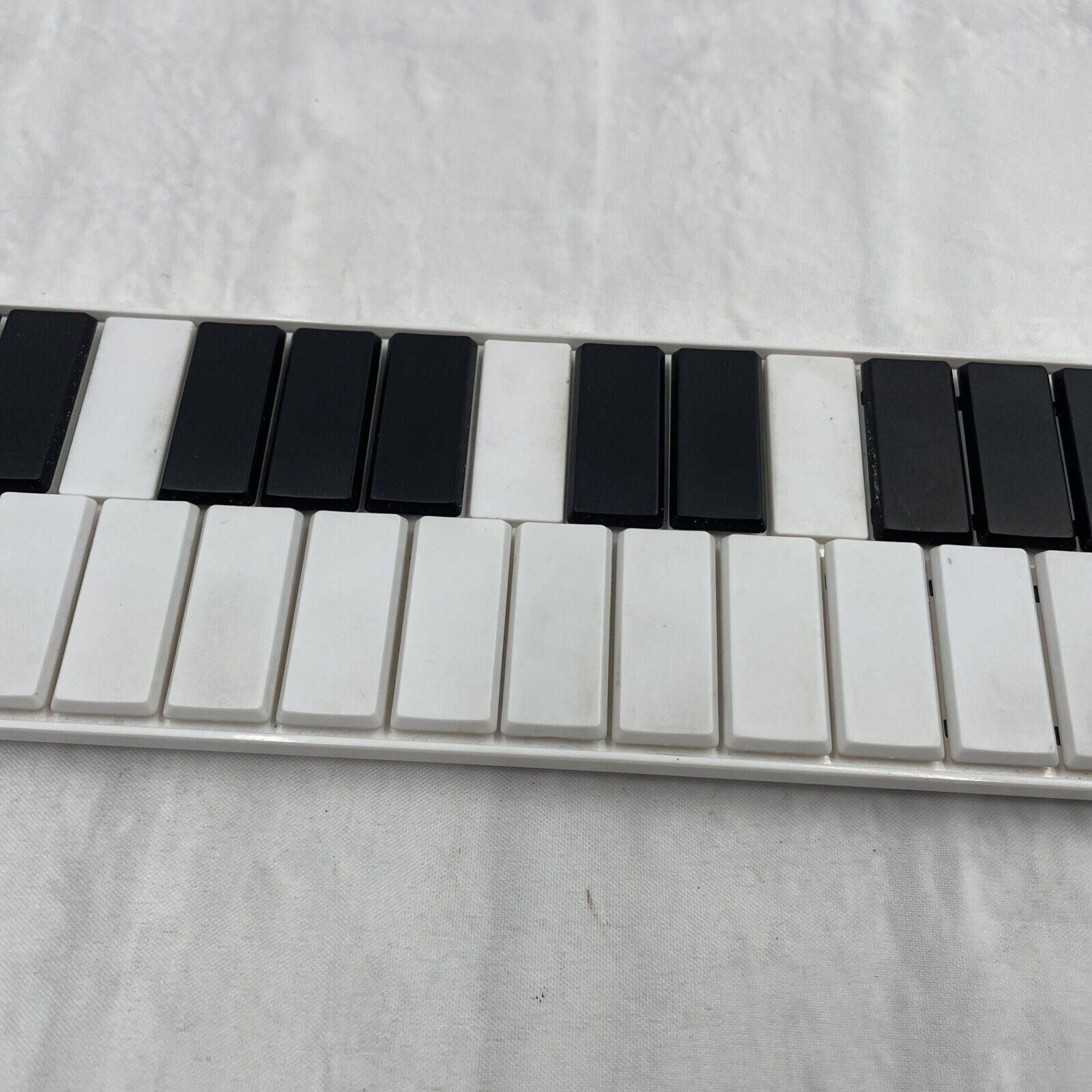 Korg Nano Key USB 25 Keyboard - Fresh Stock Dated February 2026