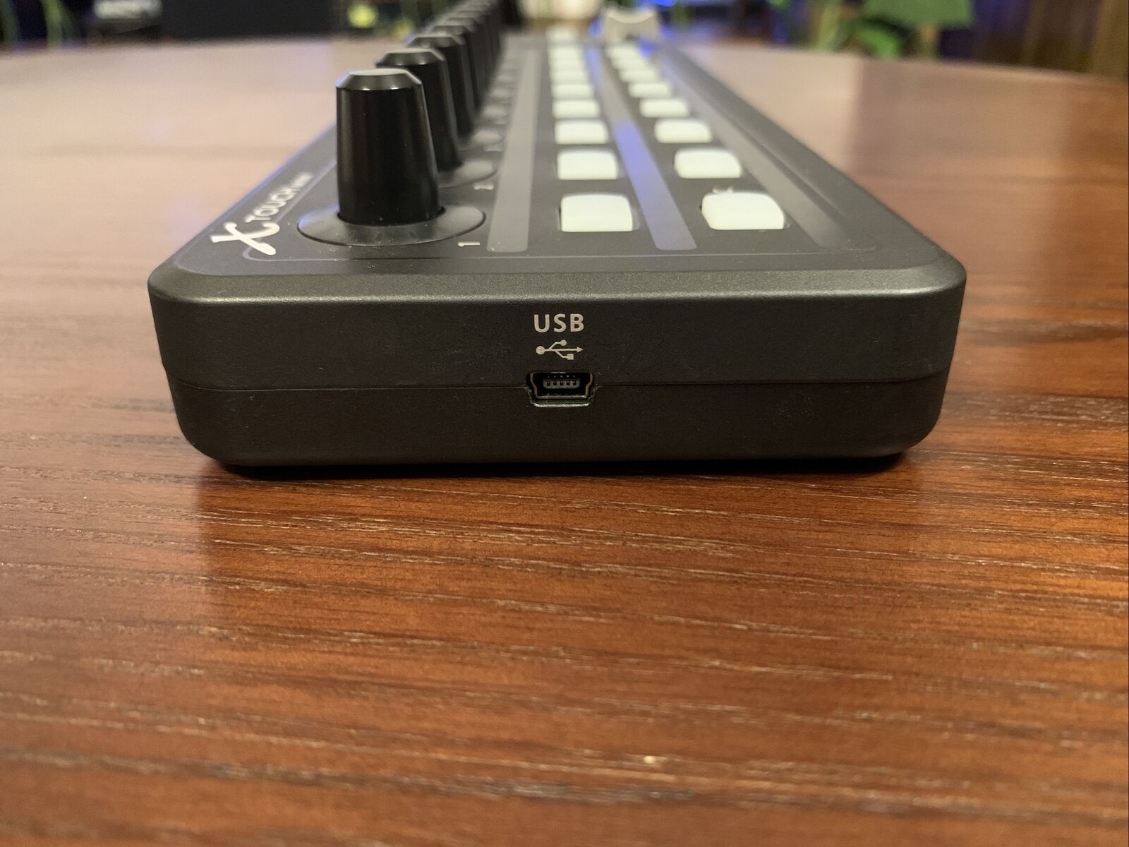 BEHRINGER X-TOUCH MINI Ultra-Compact USB Controller - Fresh Stock Dated February 2026