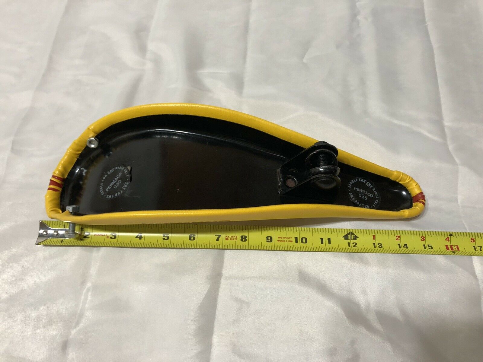 SCHWINN STINGRAY PERMACO 15” BICYCLE BANANA SEAT KRATE MUSCLE BIKE STING RAY - Fresh Stock Dated December 2025