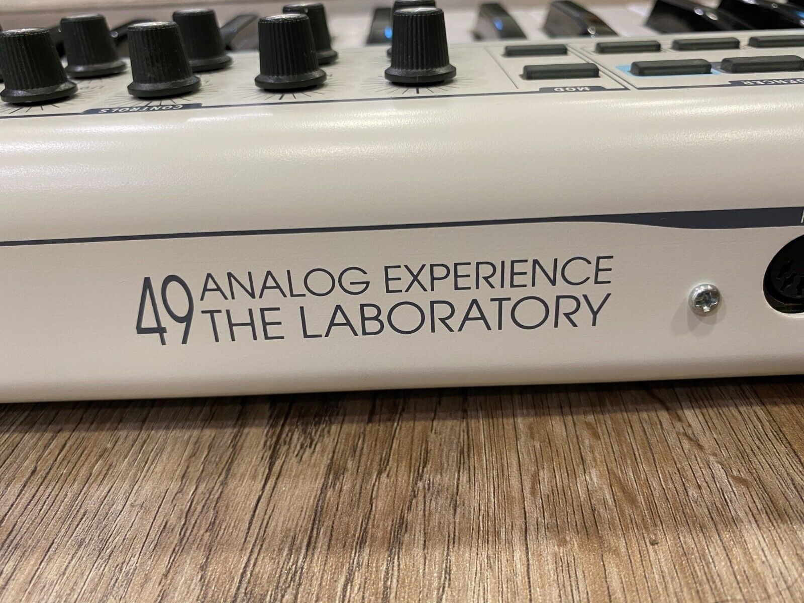 Arturia Analog Experience 49 Keyboard MIDI Controller - Great Condition! - Fresh Stock Dated February 2026
