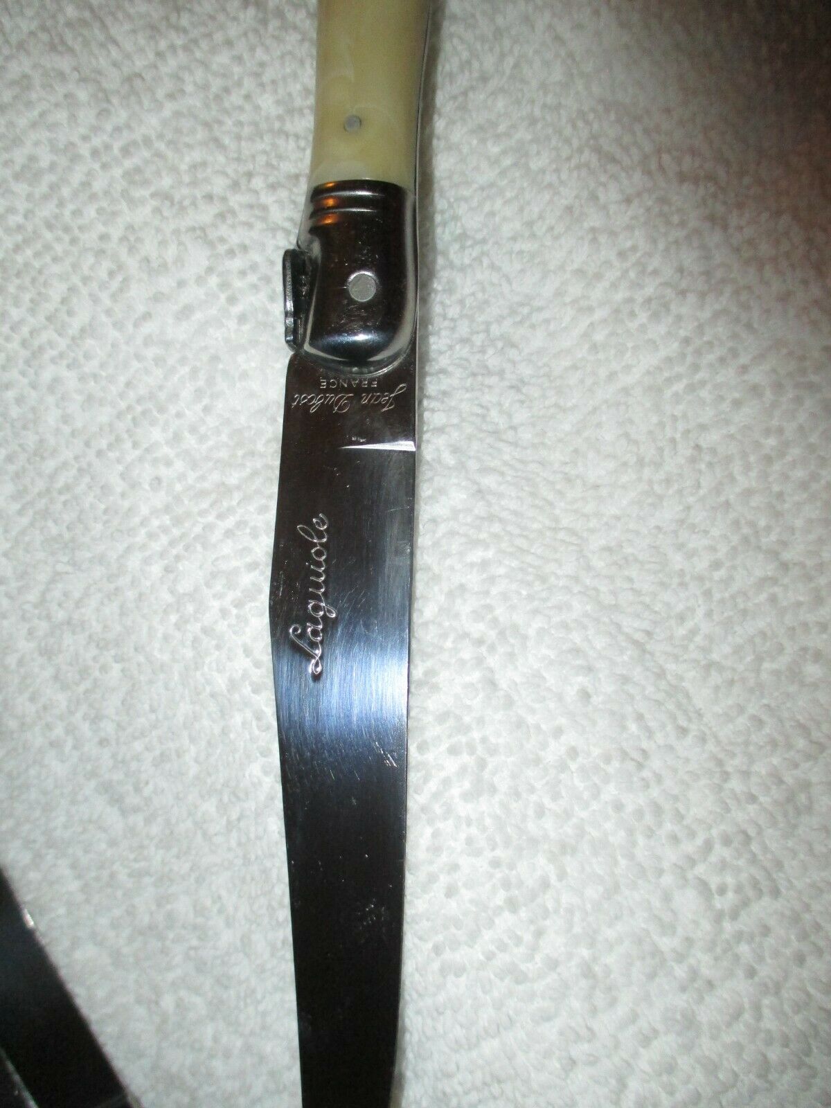 Vintage Set Of 6 Laguiole Jean Dubest Steak Knives Bee Handle Stainless France - Fresh Stock Dated January 2026