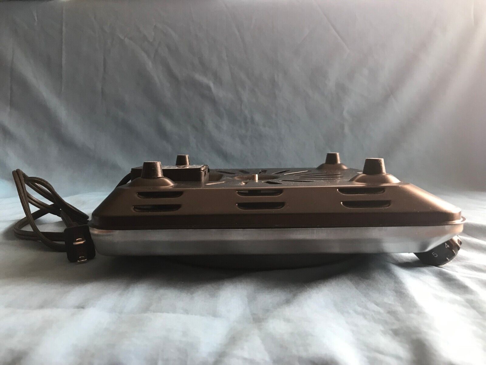 Pre-Owned Ovente Portable Electric Infrared Cooktop / Burner / Hot Plate - Fresh Stock Dated February 2026