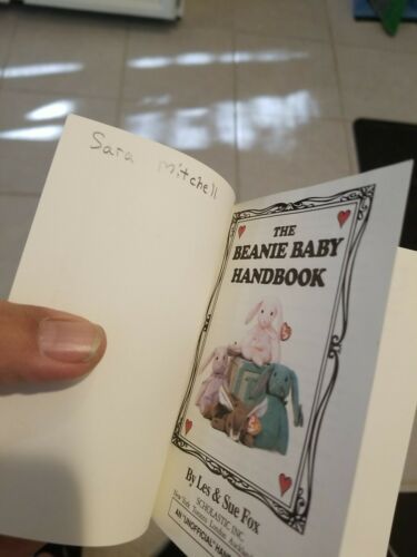 The Beanie Baby Handbook 1997 Scholastic Pocket Edition 128 Pages Les & Sue Fox - Fresh Stock Dated December 2025