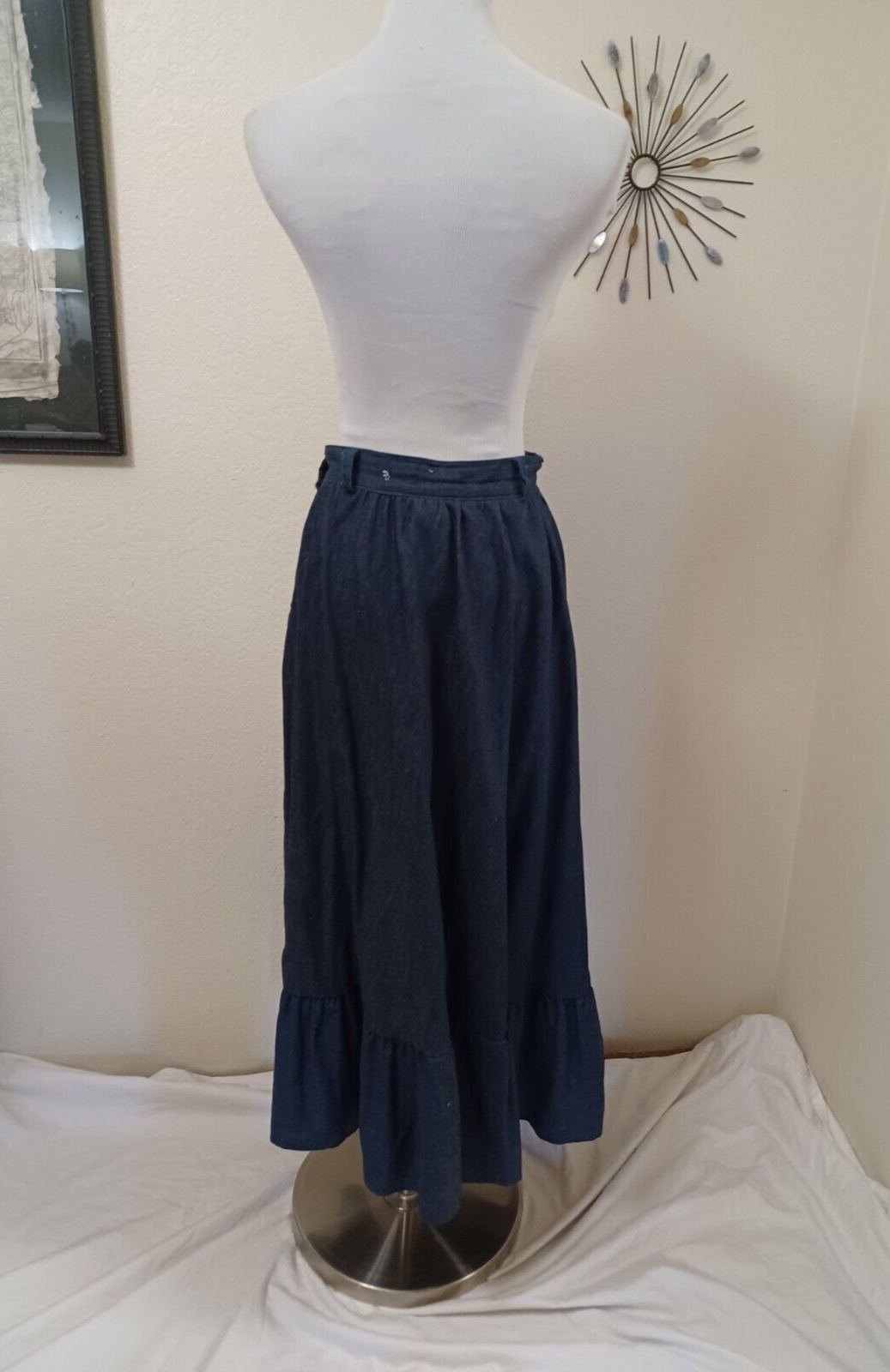80s CHIBARO DARK BLUE DENIM RUFFLE HEM FULL PRAIRIE SKIRT SZ M - Fresh Stock Dated March 2026