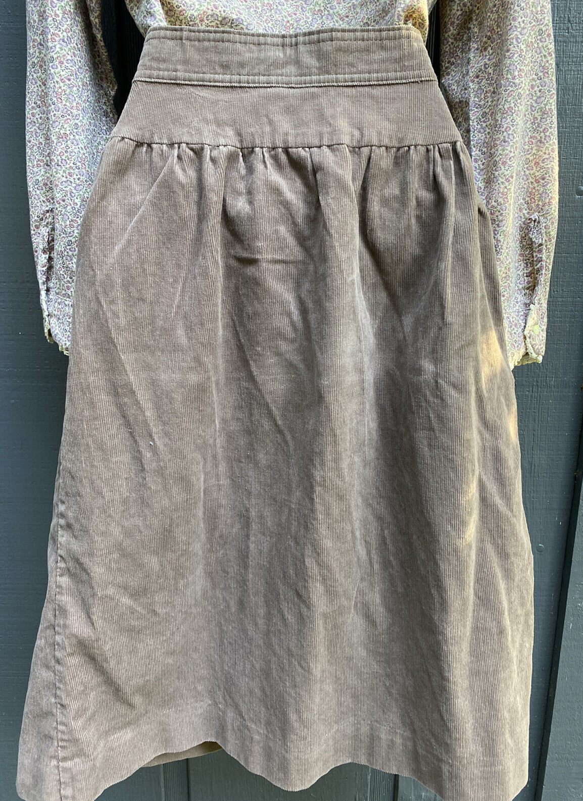 Vintage Brown Corduroy Skirt w/ Pleats Modest Cottagecore Prairie USA Size S - Fresh Stock Dated March 2026