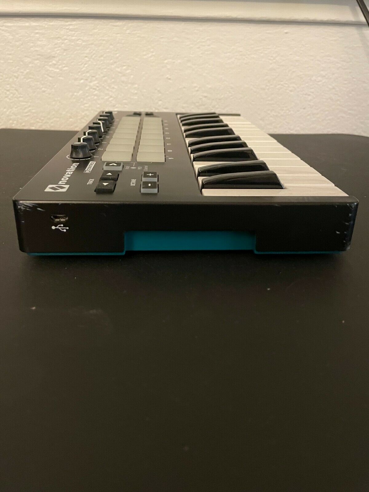 Novation launchkey mini mk2 - Used Once but works great!!! - Fresh Stock Dated February 2026