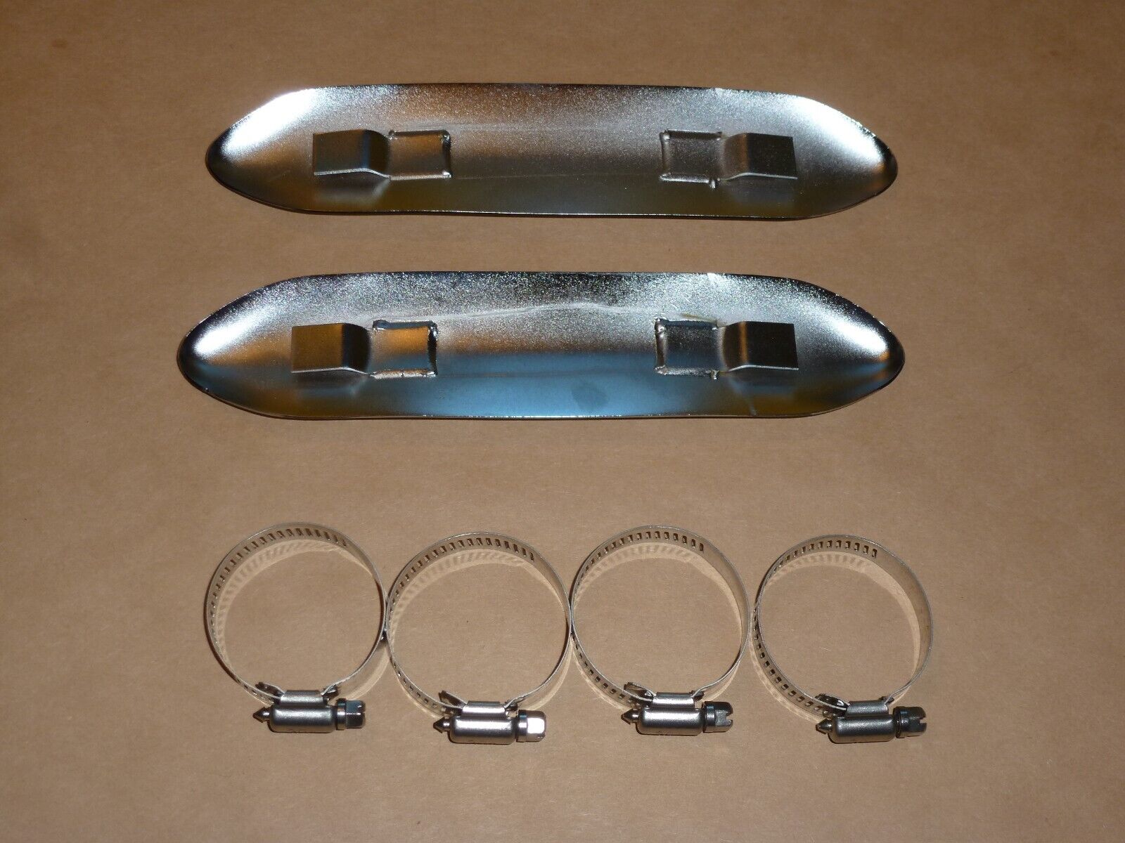TRIUMPH 500 650 Chrome HEAT SHIELD SET Exhaust T100C TR6C Trophy E4204 70-4204 - Fresh Stock Dated February 2026