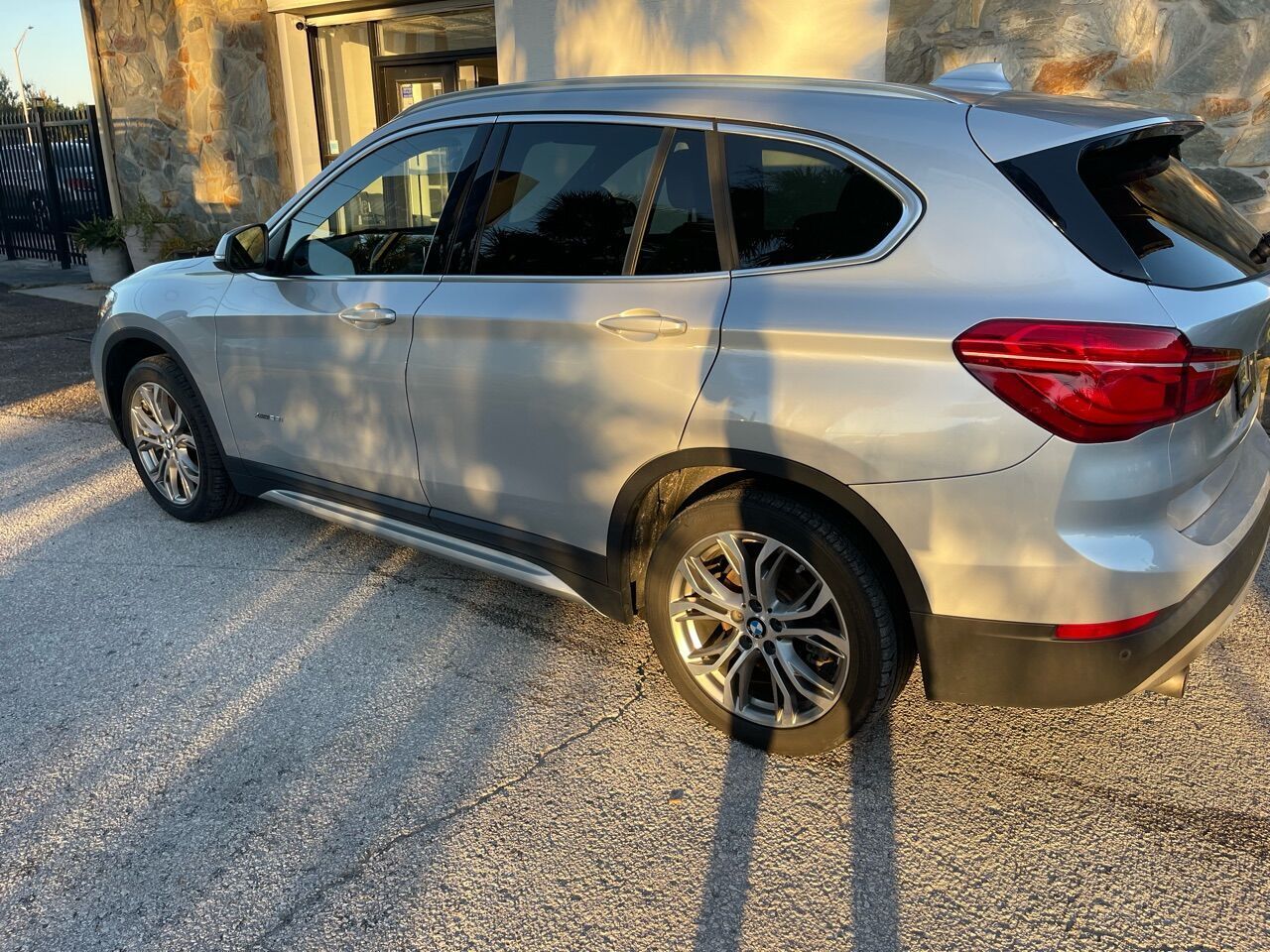 2017 BMW X1 xDrive28i AWD 4dr SUV (Brazil) - Fresh Stock Dated December 2025