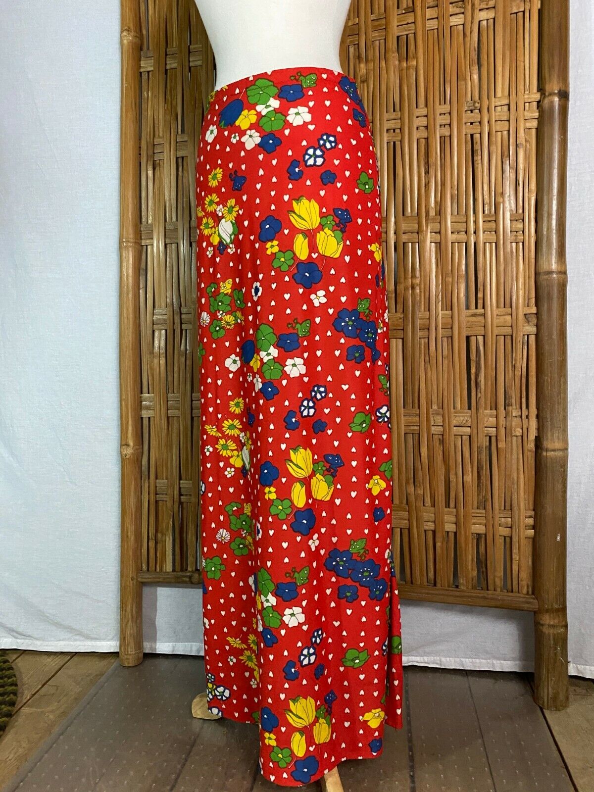 Vtg 70s Hand-Made Maxi Long Skirt Bright Red Floral Frogs White Hearts Hippy M - Fresh Stock Dated March 2026
