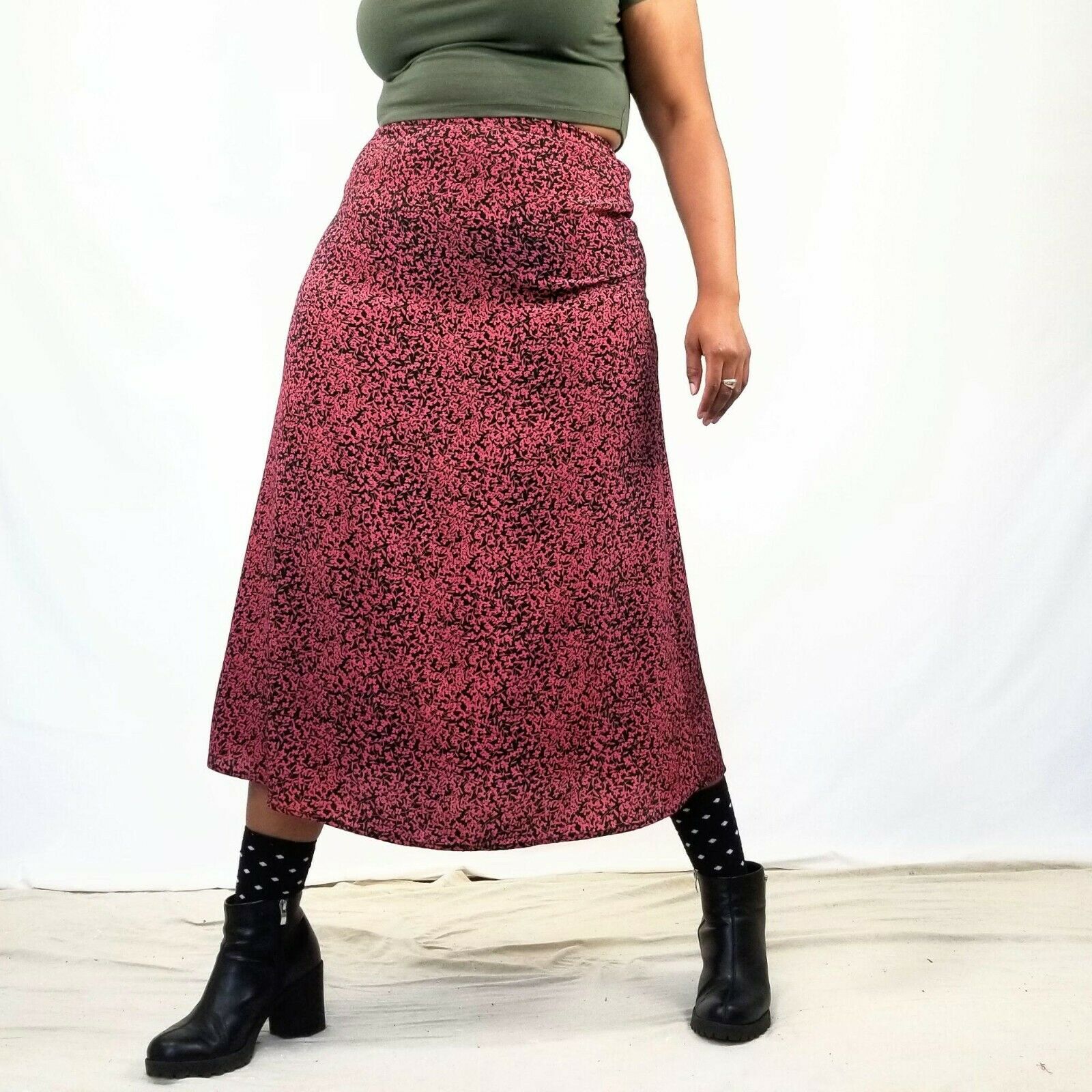 VINTAGE Pink Black Midi Skirt Flowy Silky Ankle Floral Pattern 90s 80s Plus Size - Fresh Stock Dated December 2025