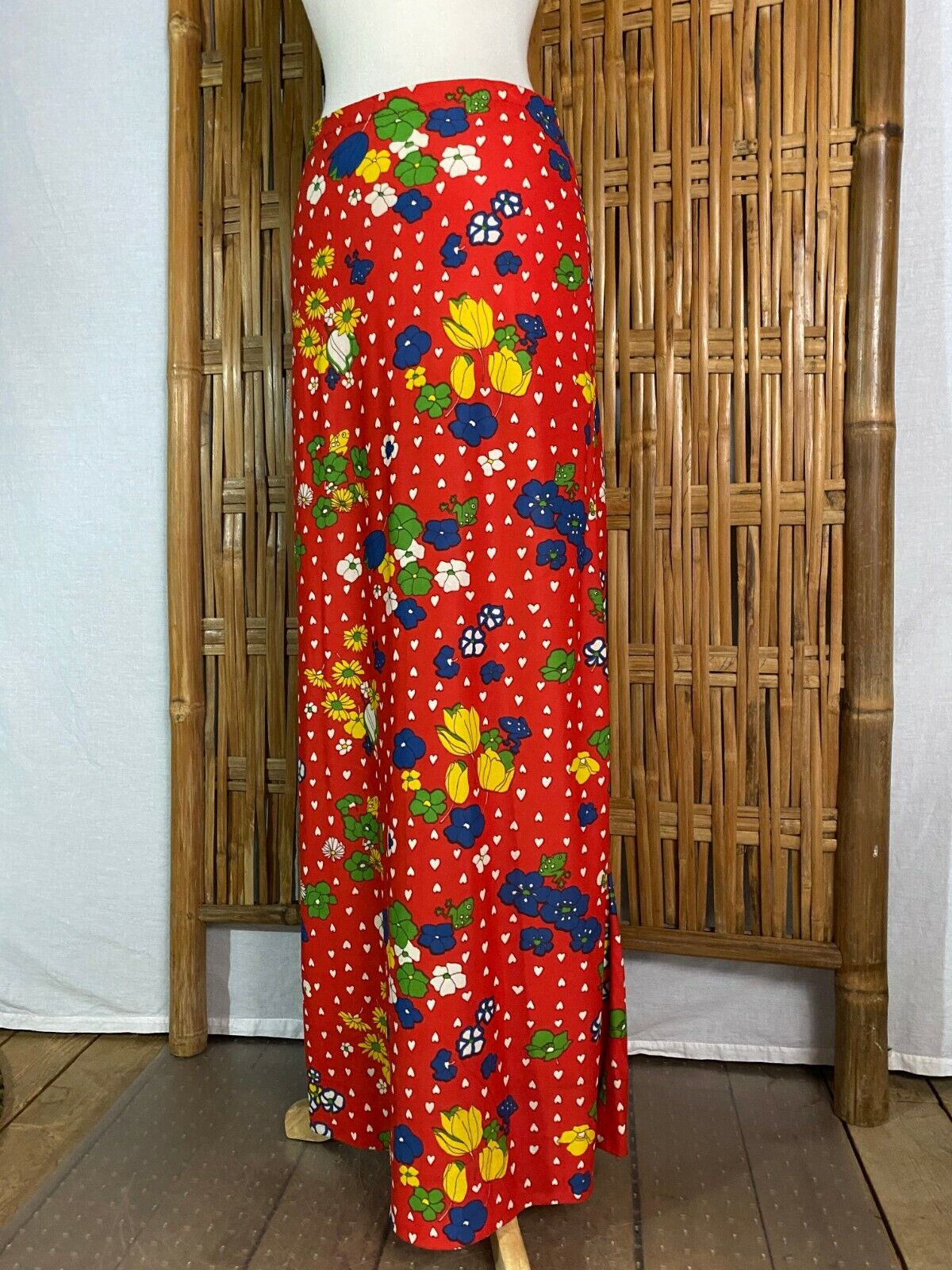 Vtg 70s Hand-Made Maxi Long Skirt Bright Red Floral Frogs White Hearts Hippy M - Fresh Stock Dated March 2026