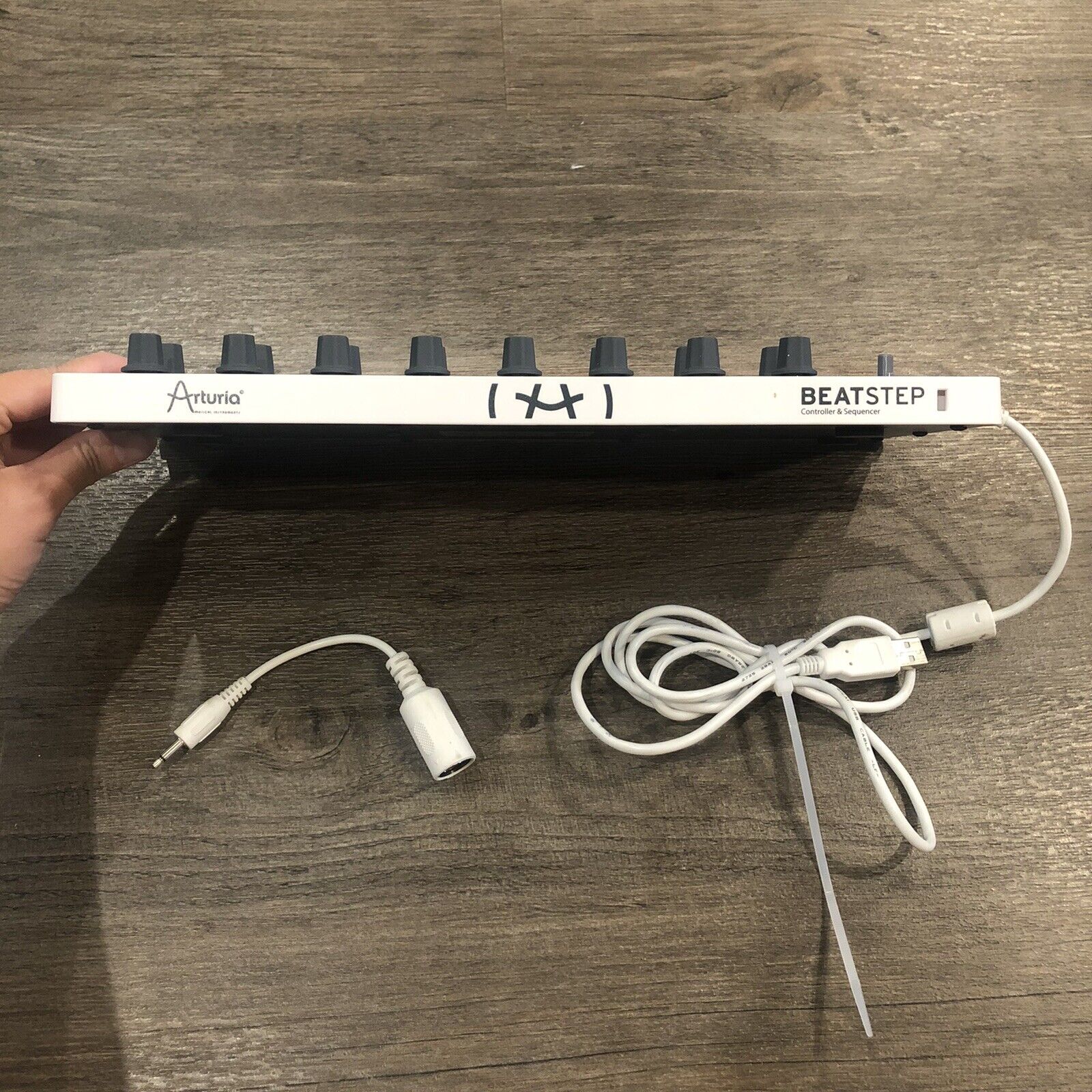 Arturia BeatStep MIDI Pad Controller and Sequencer ***Missing Level/Rate Knob*** - Fresh Stock Dated February 2026