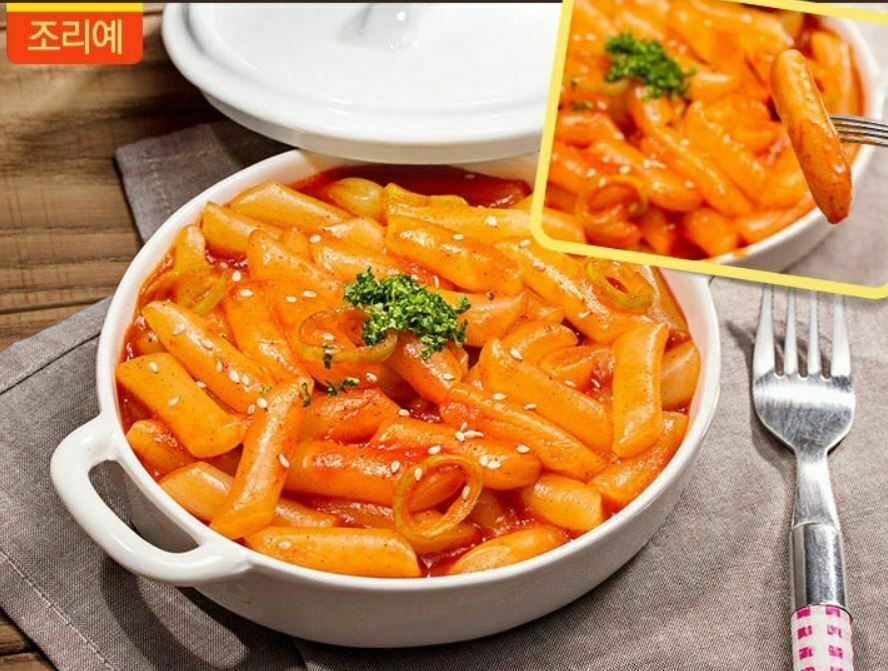 Yopokki tteokbokki Korean Rice Cake Sweet & Spicy Topokki CUP 140g (Pack of 6) - Fresh Stock Dated February 2026