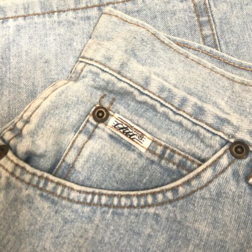 Vintage Chic Women's Size 9 Denim Skirt Pencil Style Light Wash Summer Made USA - Fresh Stock Dated February 2026