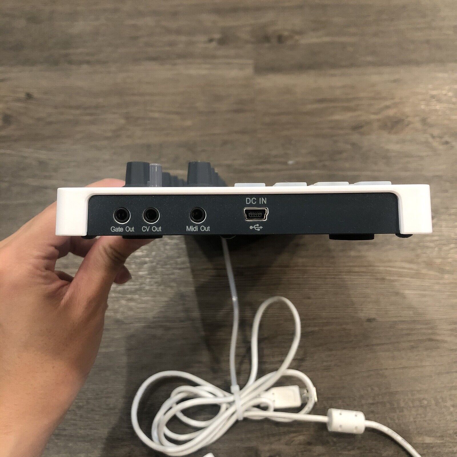 Arturia BeatStep MIDI Pad Controller and Sequencer ***Missing Level/Rate Knob*** - Fresh Stock Dated February 2026