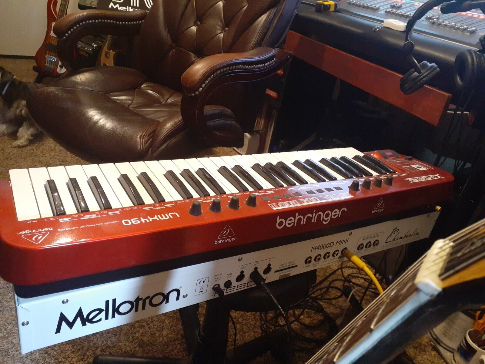 Behringer U-Control UMX490 USB MIDI Controller Keyboard 49 Keys - Fresh Stock Dated February 2026