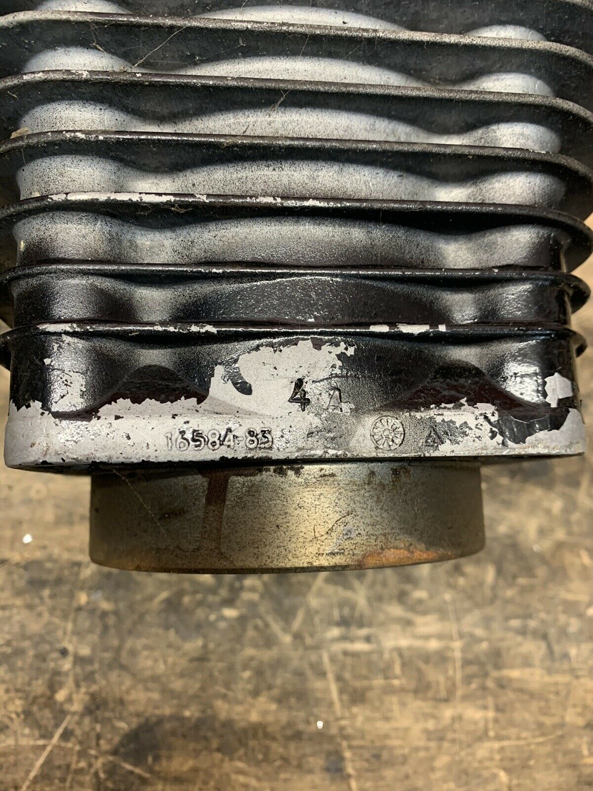 Vintage Harley Davidson OEM 16584-83 EVO 1984-91 Cylinder Jugs - Fresh Stock Dated February 2026