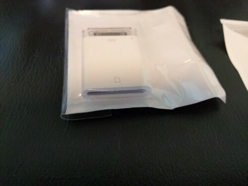 iPad Camera Connection kit Mc531zm/a - Fresh Stock Dated February 2026