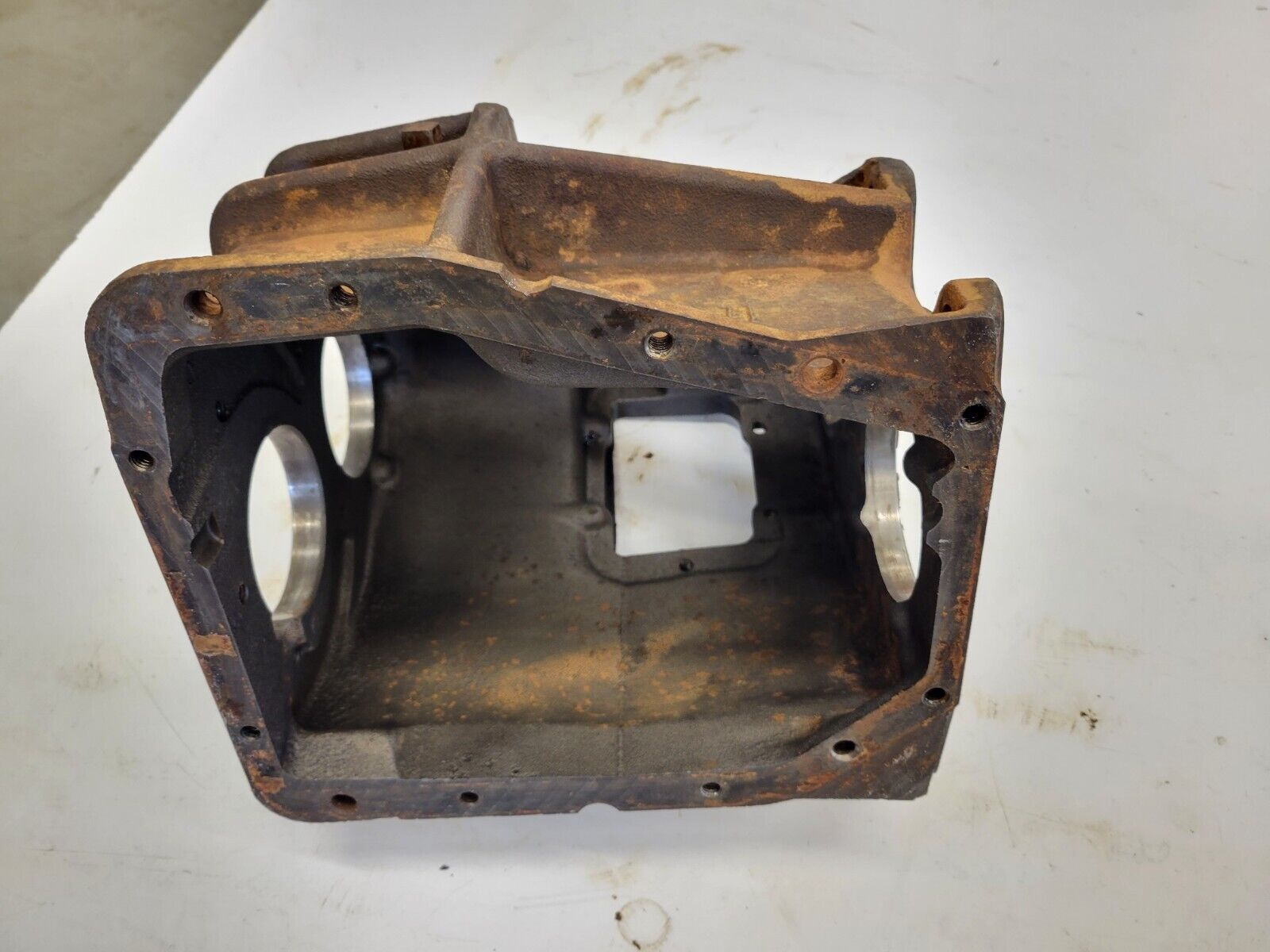 SM465 TRANSMISSION MAIN CASE 1968-1990 GM GMC CHEVY JEEP 6273212 - Fresh Stock Dated February 2026