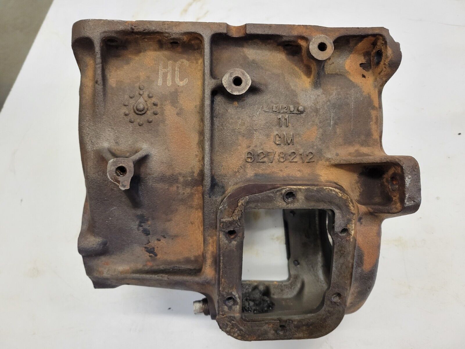 SM465 TRANSMISSION MAIN CASE 1968-1990 GM GMC CHEVY JEEP 6273212 - Fresh Stock Dated February 2026