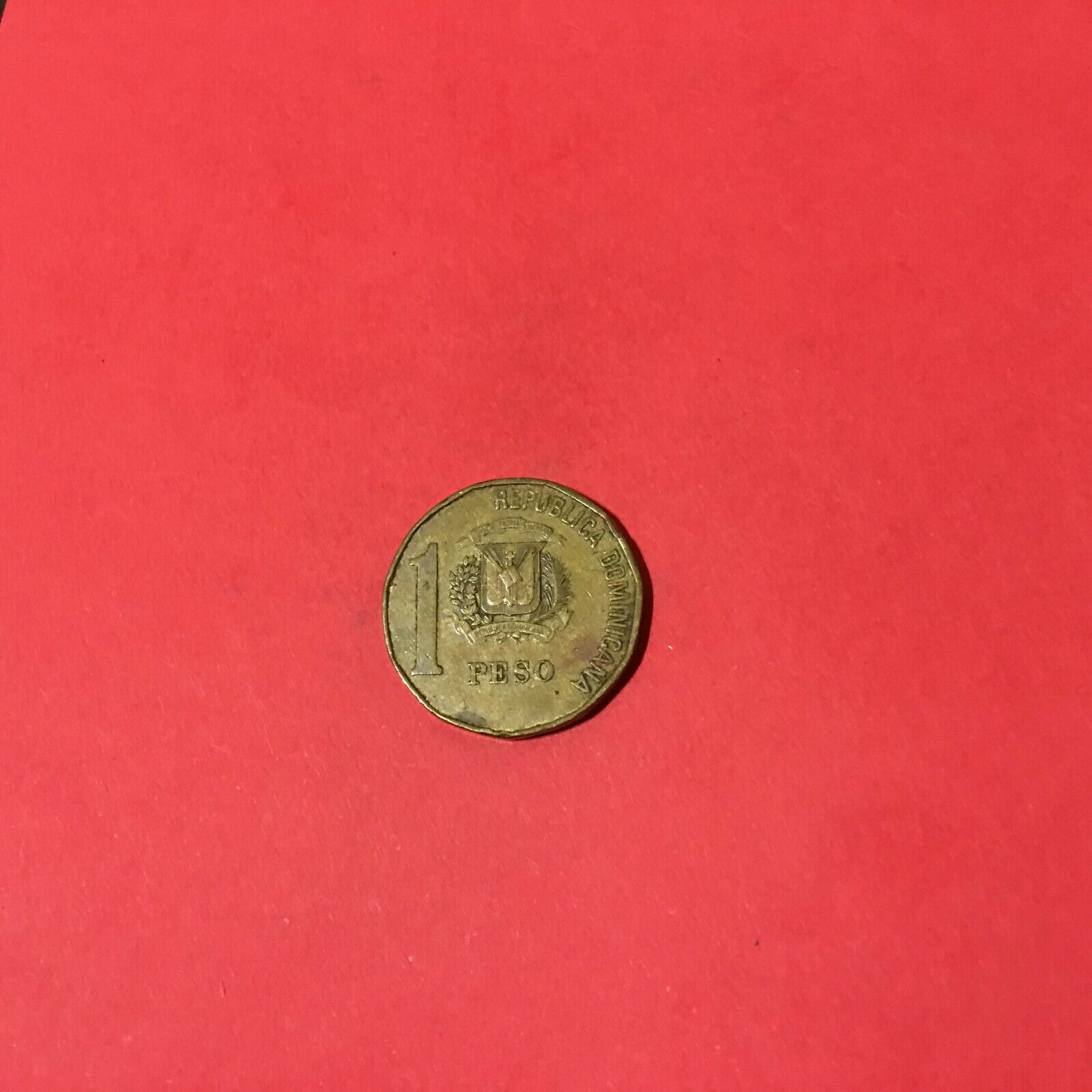 DOMINICAN REPUBLIC  1 PESO 1993  KM 80.2  FINE. - Fresh Stock Dated February 2026