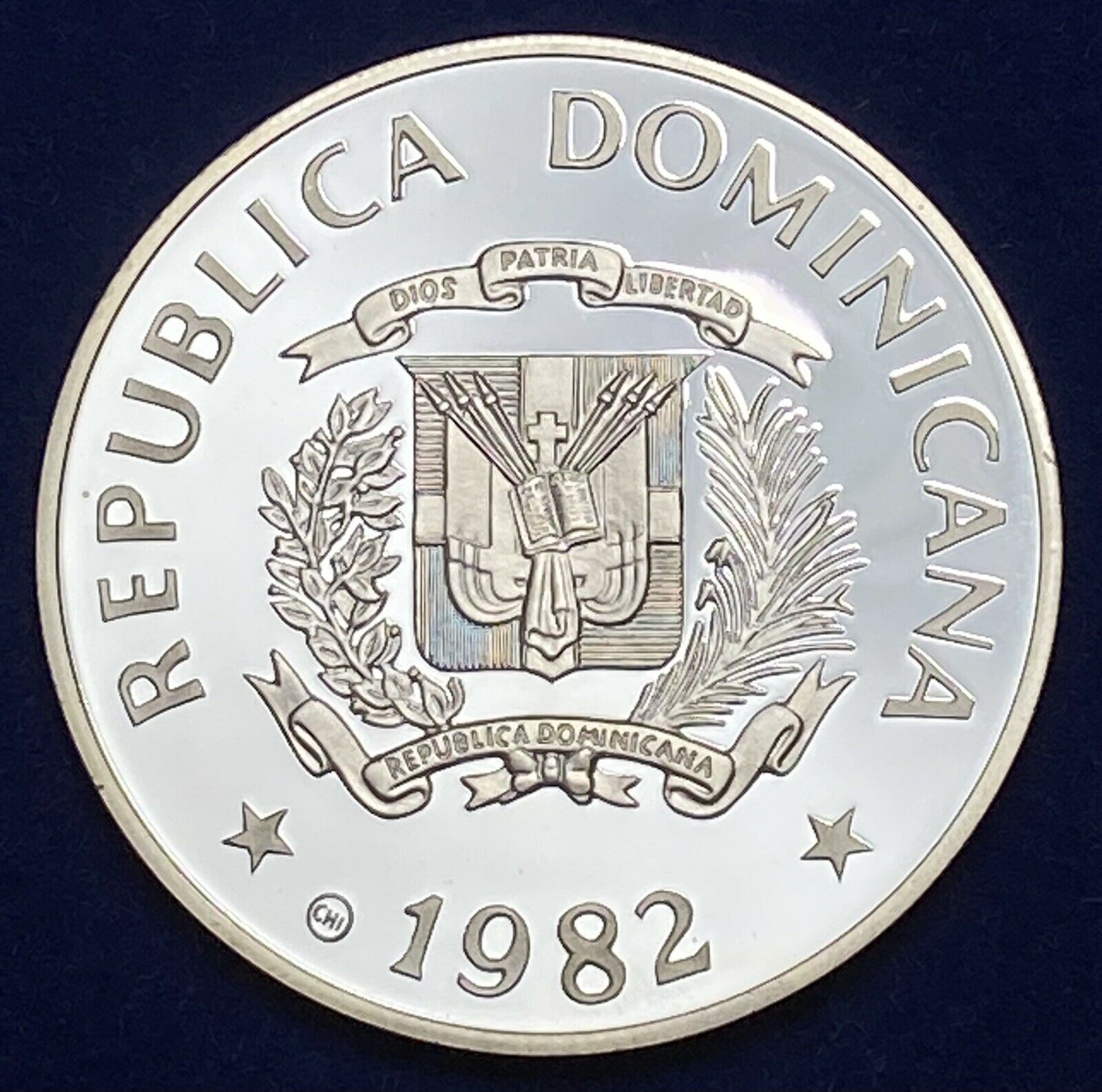1982 DOMINICAN REPUBLIC SILVER PROOF 10 PESOS YEAR OF THE CHILD - Fresh Stock Dated December 2025