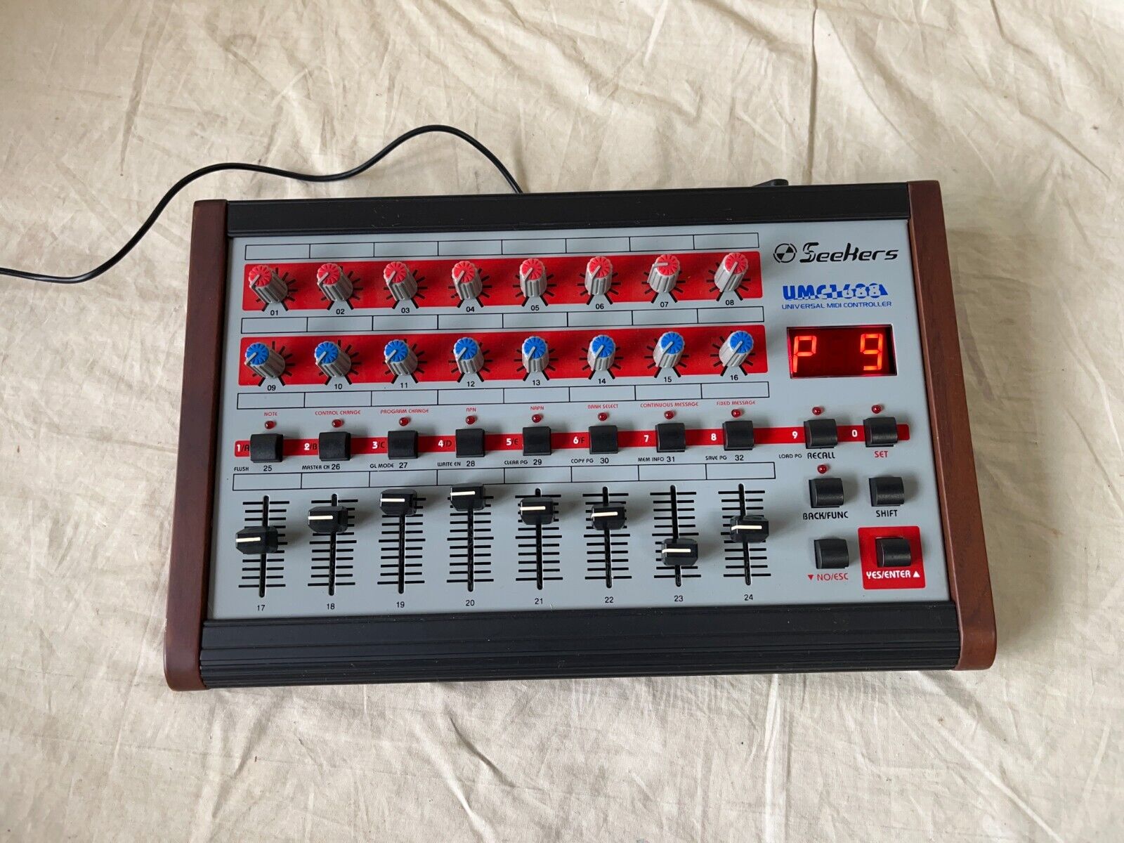 SeeKers UMC1688 Universal MIDI Controller w/ 100-240V power supply RARE!! - Fresh Stock Dated February 2026