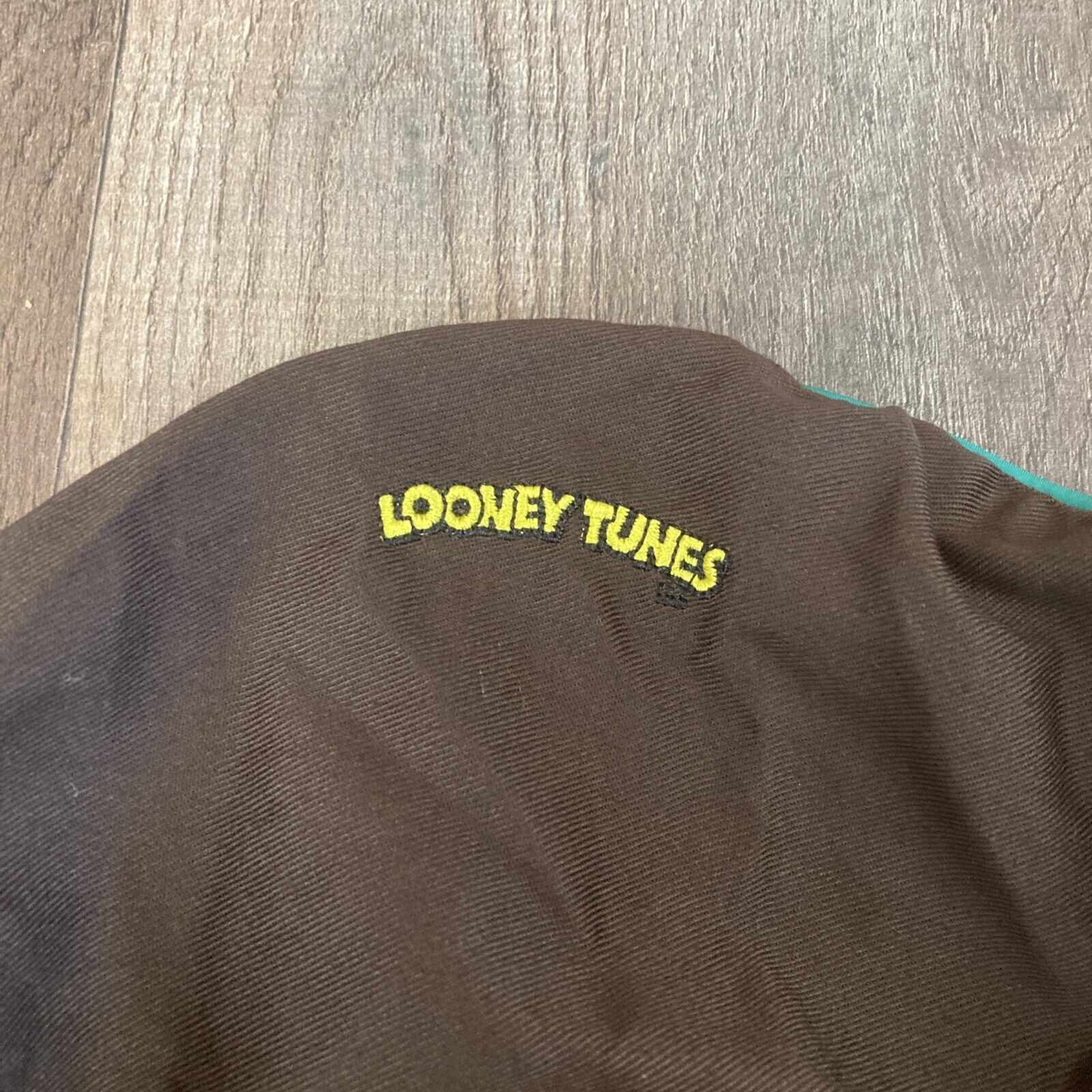 looney tunes saddle cover,taz - Fresh Stock Dated February 2026