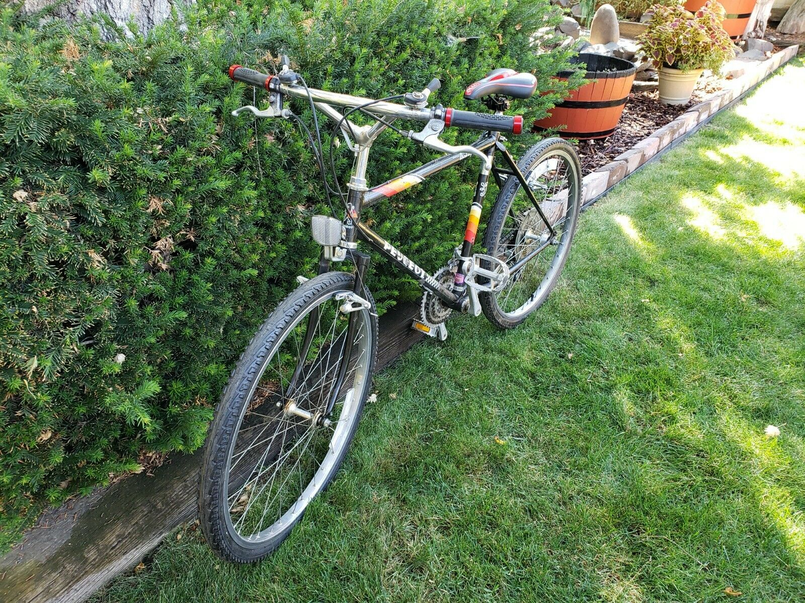 Vintage 1985 Peugeot Orient Express Men's Mountain Bike 19