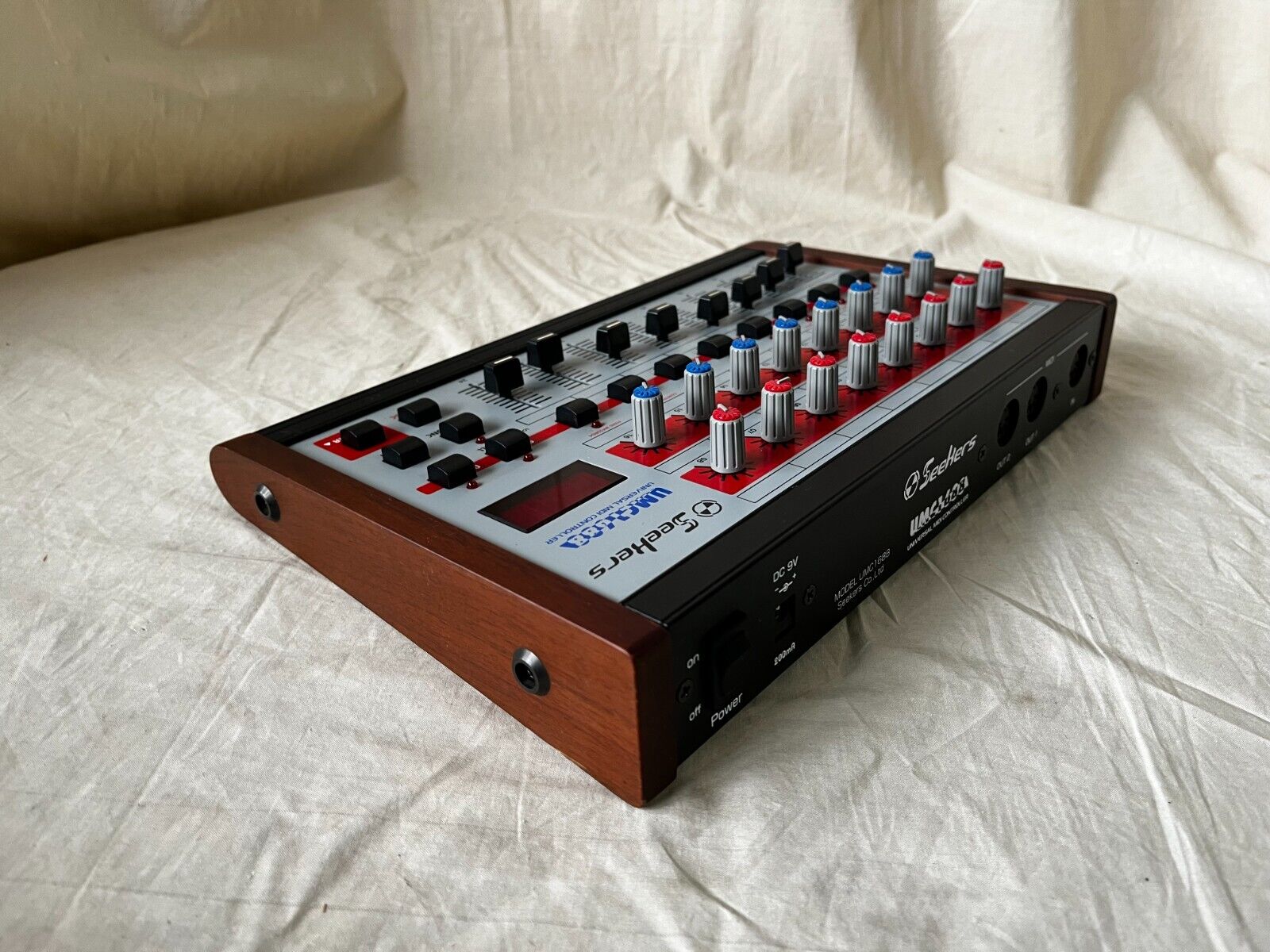 SeeKers UMC1688 Universal MIDI Controller w/ 100-240V power supply RARE!! - Fresh Stock Dated February 2026