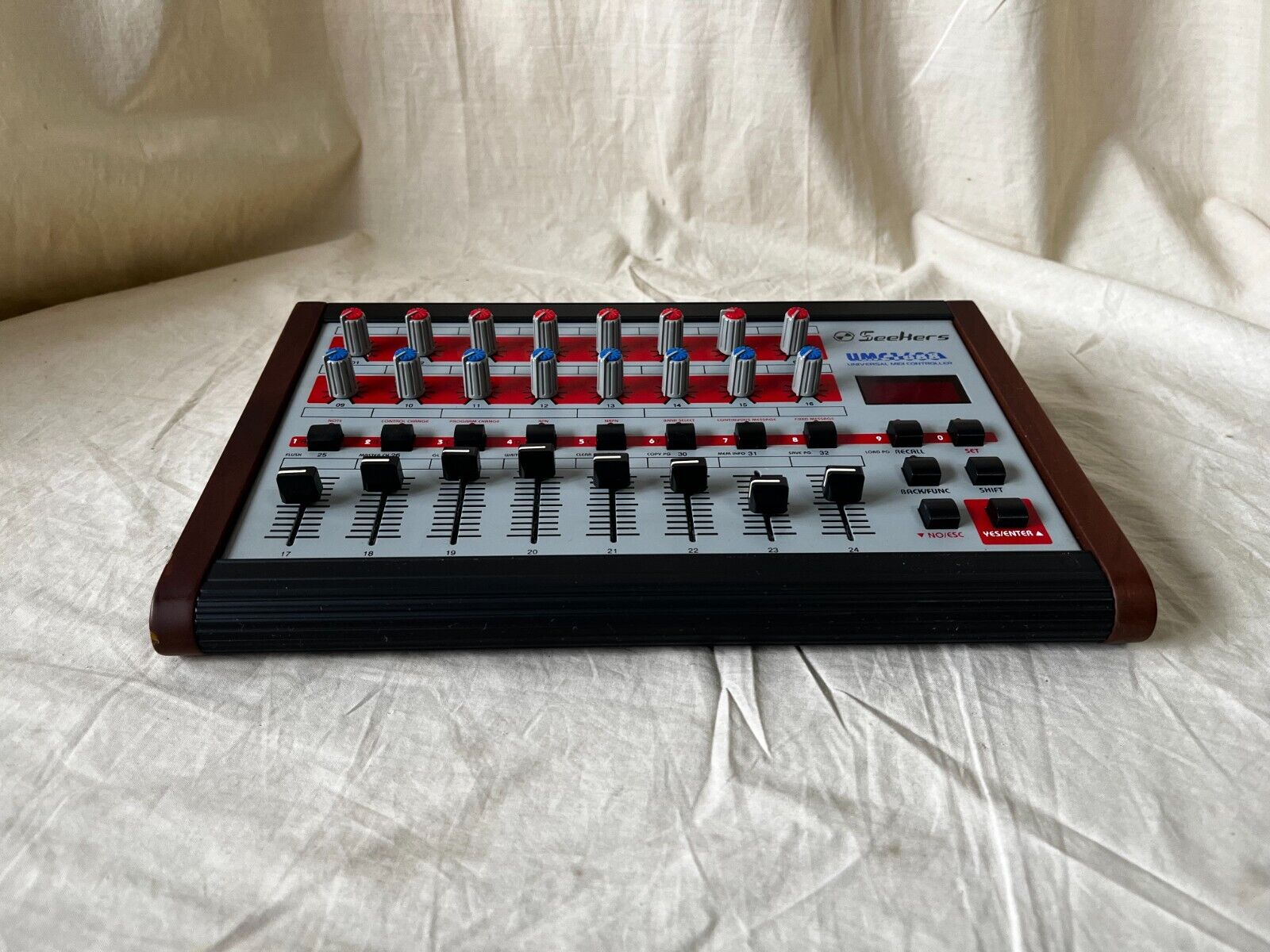 SeeKers UMC1688 Universal MIDI Controller w/ 100-240V power supply RARE!! - Fresh Stock Dated February 2026