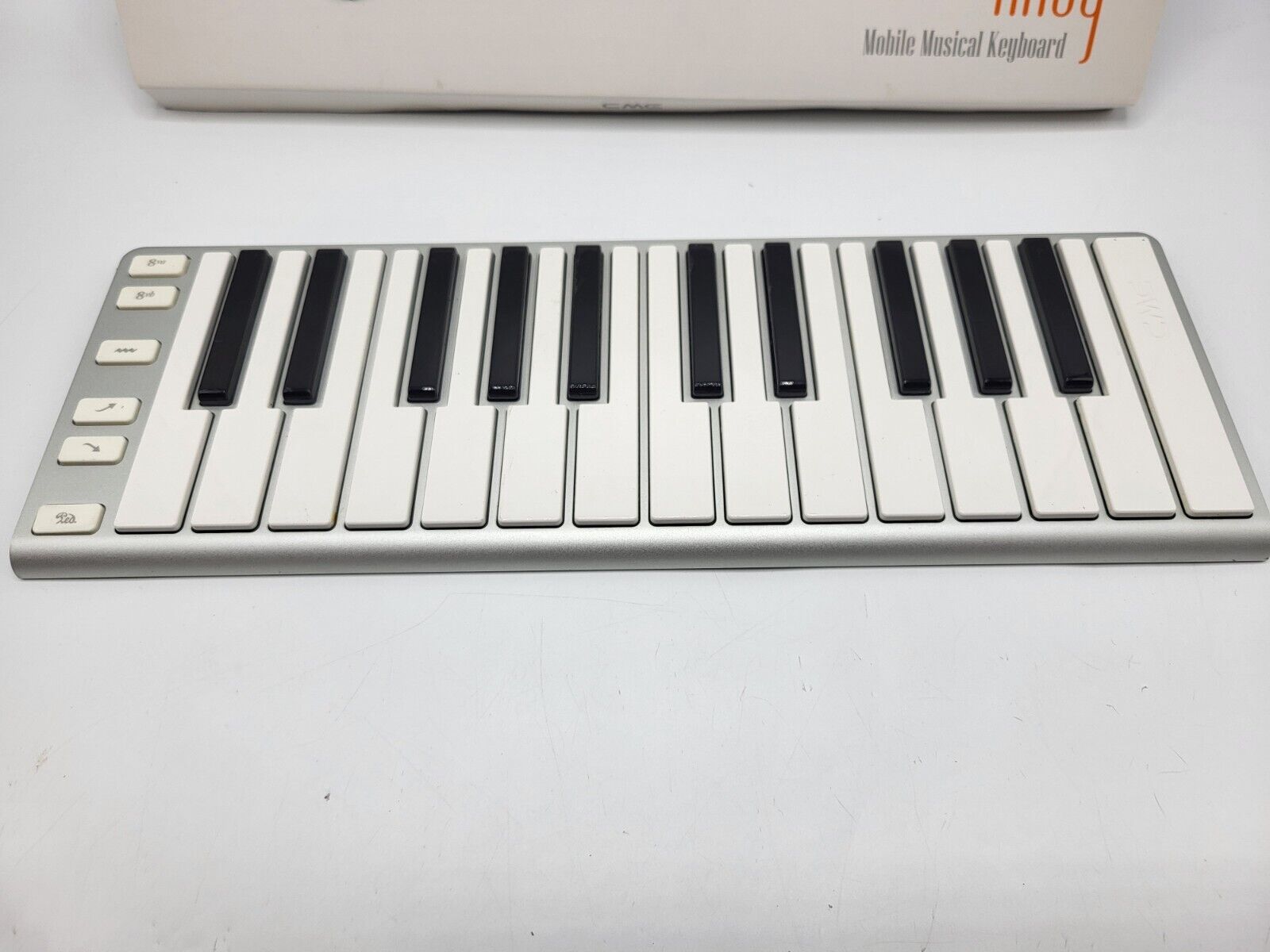 CME Xkey 25-key Mobile USB Keyboard MIDI Controller - Silver W/box Complete - Fresh Stock Dated February 2026