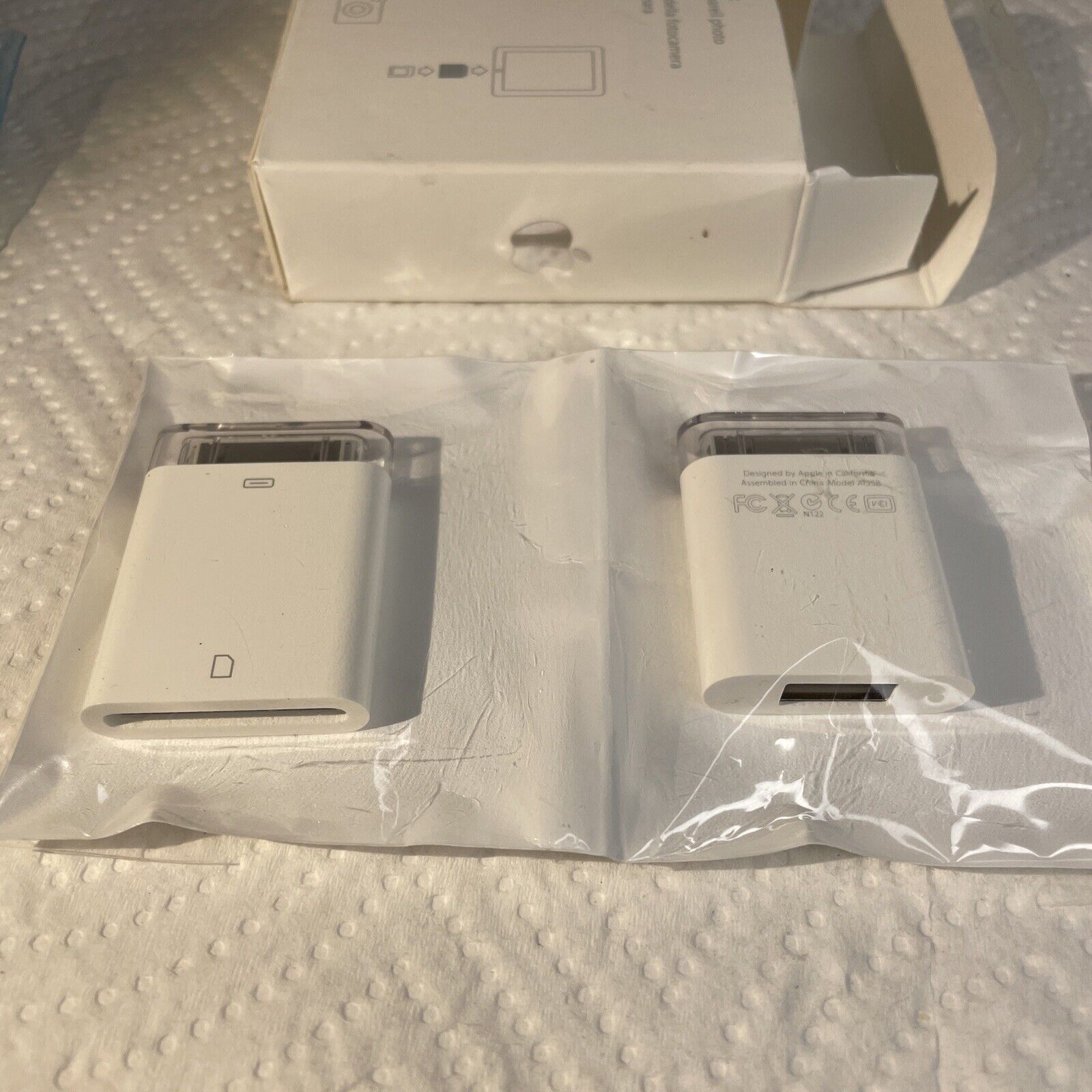Genuine Apple iPad Camera Connection Kit MC531ZM/A Model A-1362 A-1358 - Fresh Stock Dated February 2026