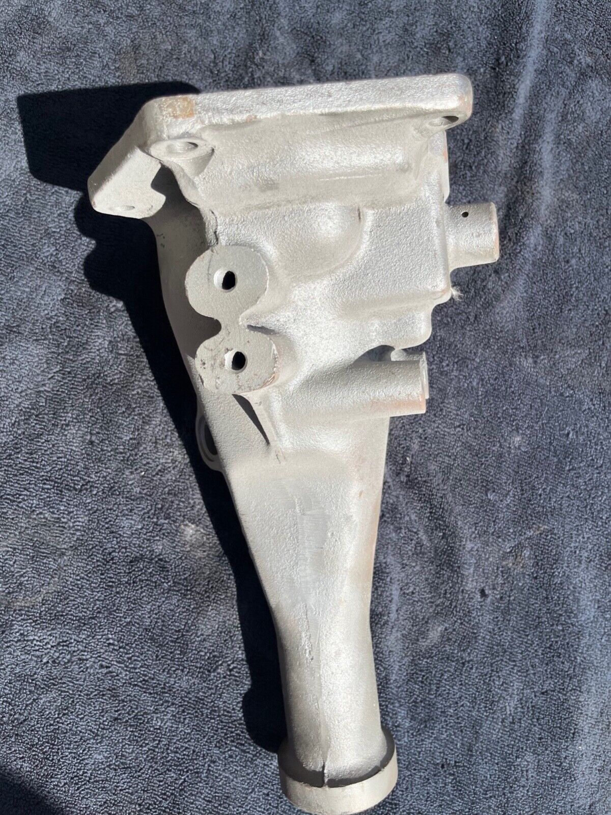 1963-1966 Ford Falcon Borg Warner T10 4 Speed Tailhousing T10H-7A Tailshaft - Fresh Stock Dated February 2026