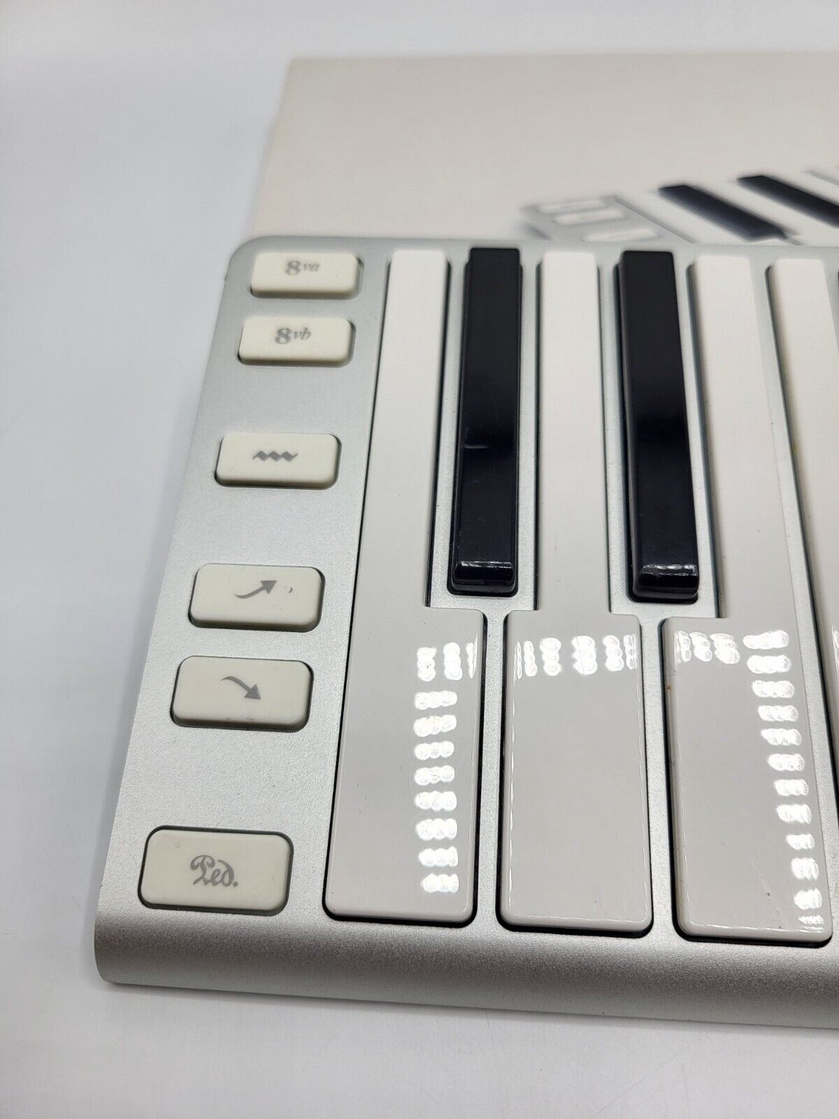 CME Xkey 25-key Mobile USB Keyboard MIDI Controller - Silver W/box Complete - Fresh Stock Dated February 2026