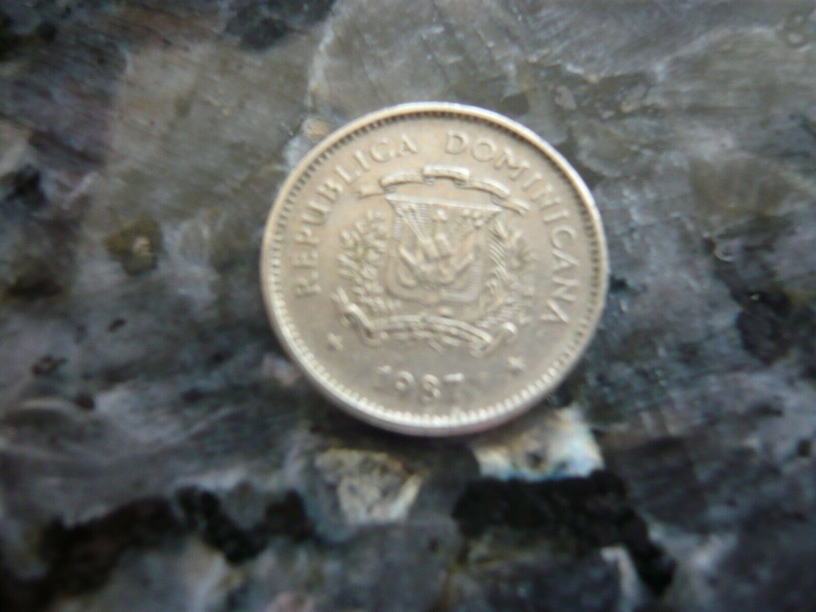1987 Dominican Republic Duarte 10 Centavos Coin - Fresh Stock Dated February 2026