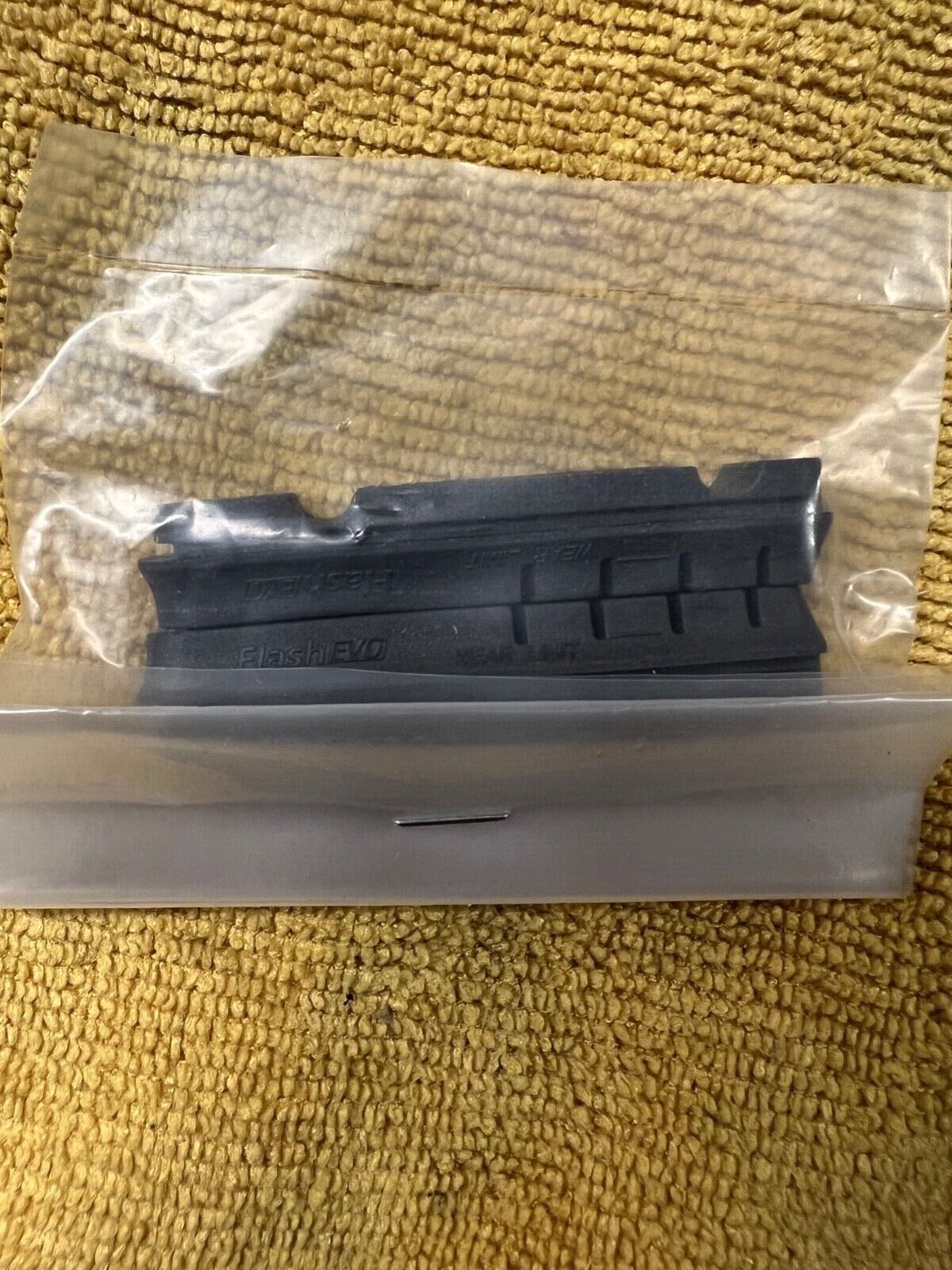 Brand New SwissStop Flash Evo Carbon Rim Brake Pad Set (2pcs) - Fresh Stock Dated February 2026