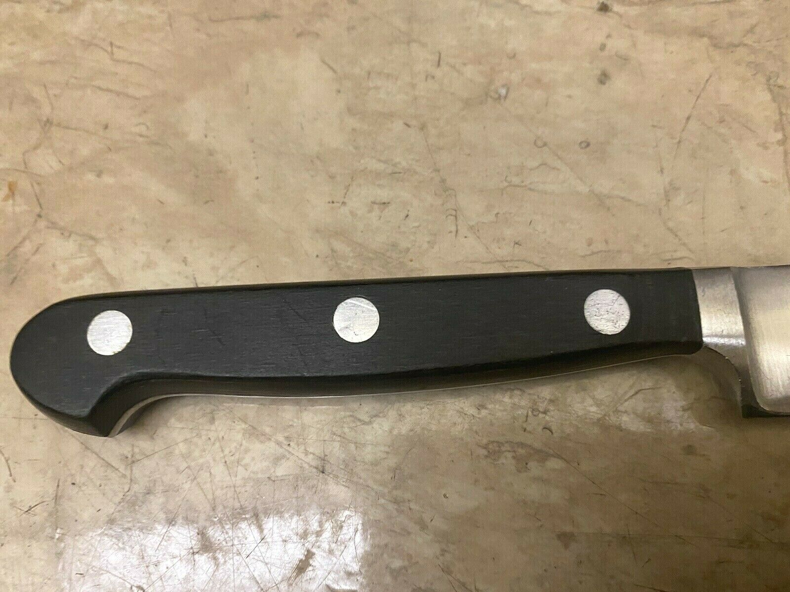 Zwilling J.A. Henckels 5.5