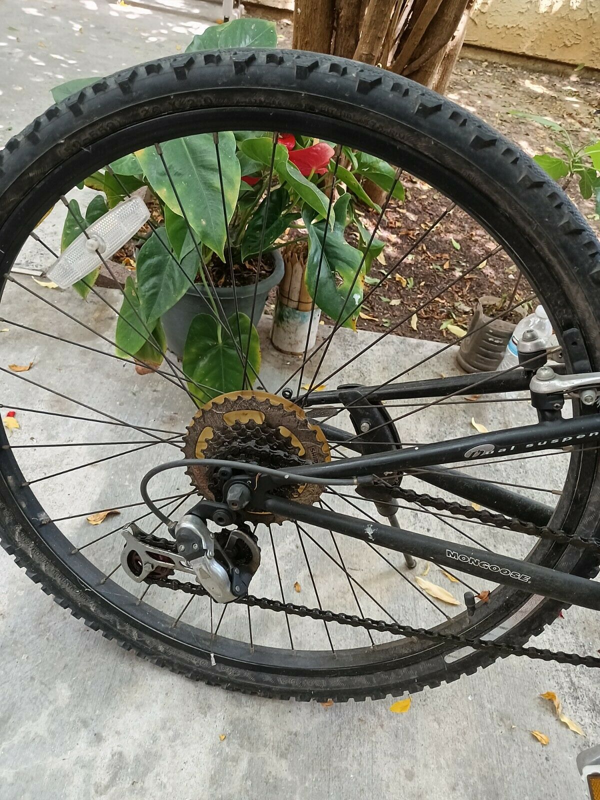 Mongoose Maxim Suspension Mountain Bike 26 Inch Wheel - Fresh Stock Dated February 2026