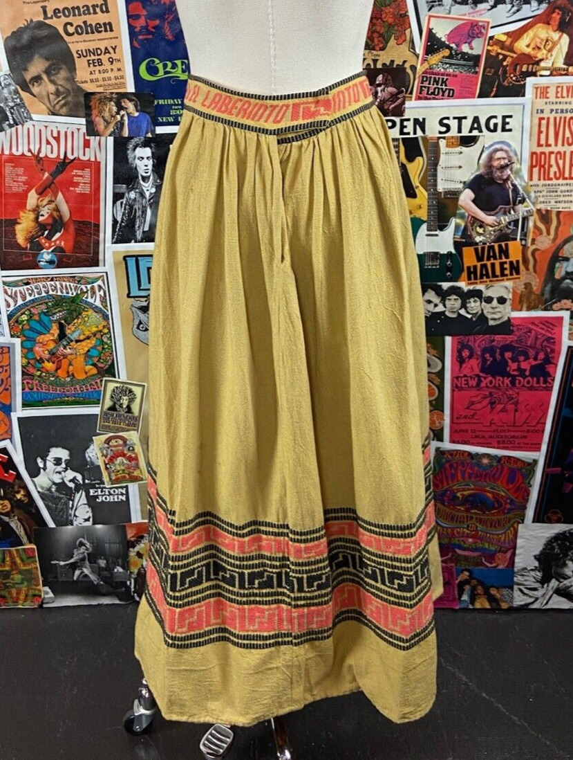 Vintage 1950s-60s El Laberinto Oaxacan Mexican Embroidered Souvenir Skirt - Fresh Stock Dated February 2026