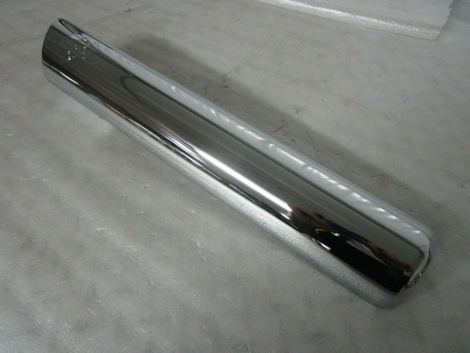 18-21 Harley Davidson Softail Vance & Hines Twin Slash Slip On Heat Shield - Fresh Stock Dated February 2026