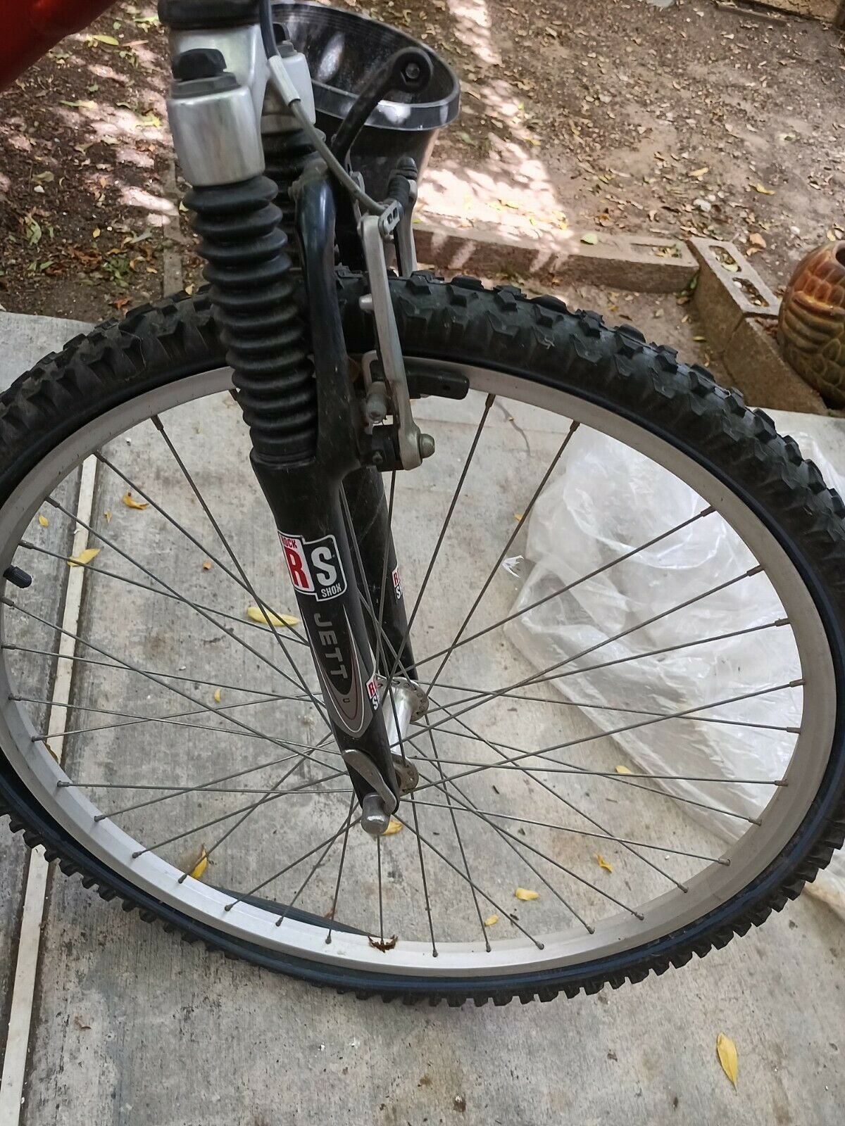 Mongoose Maxim Suspension Mountain Bike 26 Inch Wheel - Fresh Stock Dated February 2026