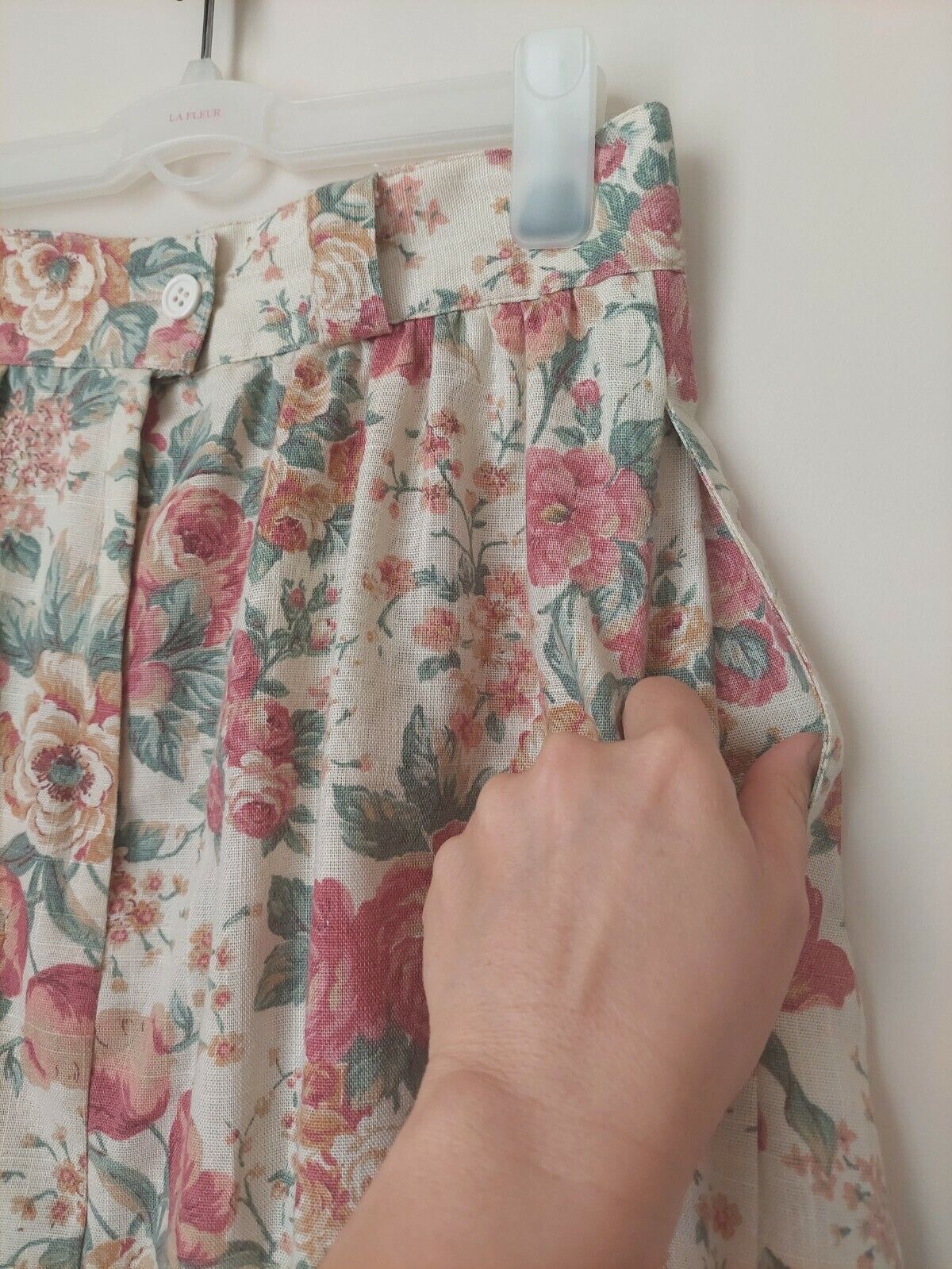 Vtg 1990s Metro New York  Sz 8 Skirt- Classic Floral Print Midi/Maxi Skirt - Fresh Stock Dated March 2026