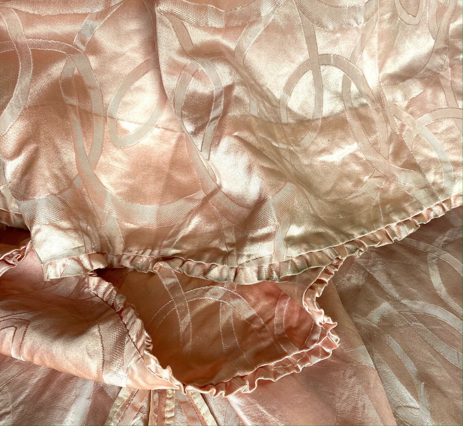 Antique Pretty Pink Silk Jacquard Trained Skirt Victorian 31