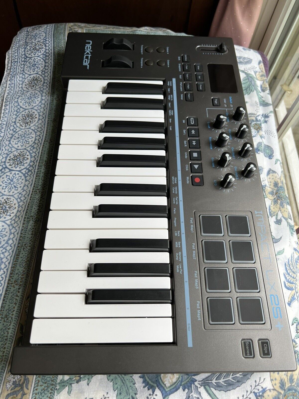 [Very Clean / Tested ] Nektar Impact LX25+ 25-Key 8 Pad MIDI Controller Keyboard - Fresh Stock Dated February 2026