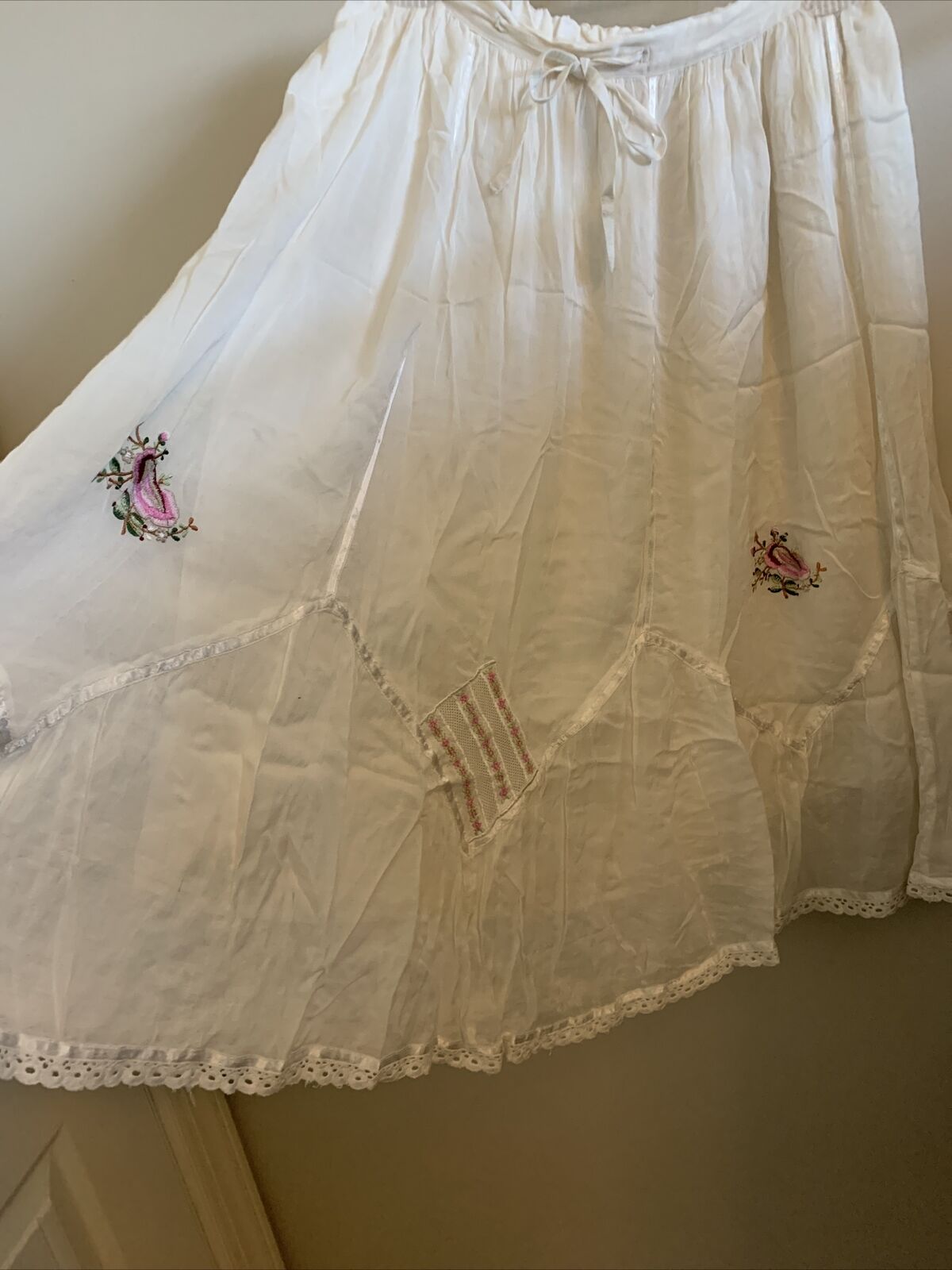 Vintage cottage core skirt, ivory embroidered, Large, Midi - Fresh Stock Dated March 2026